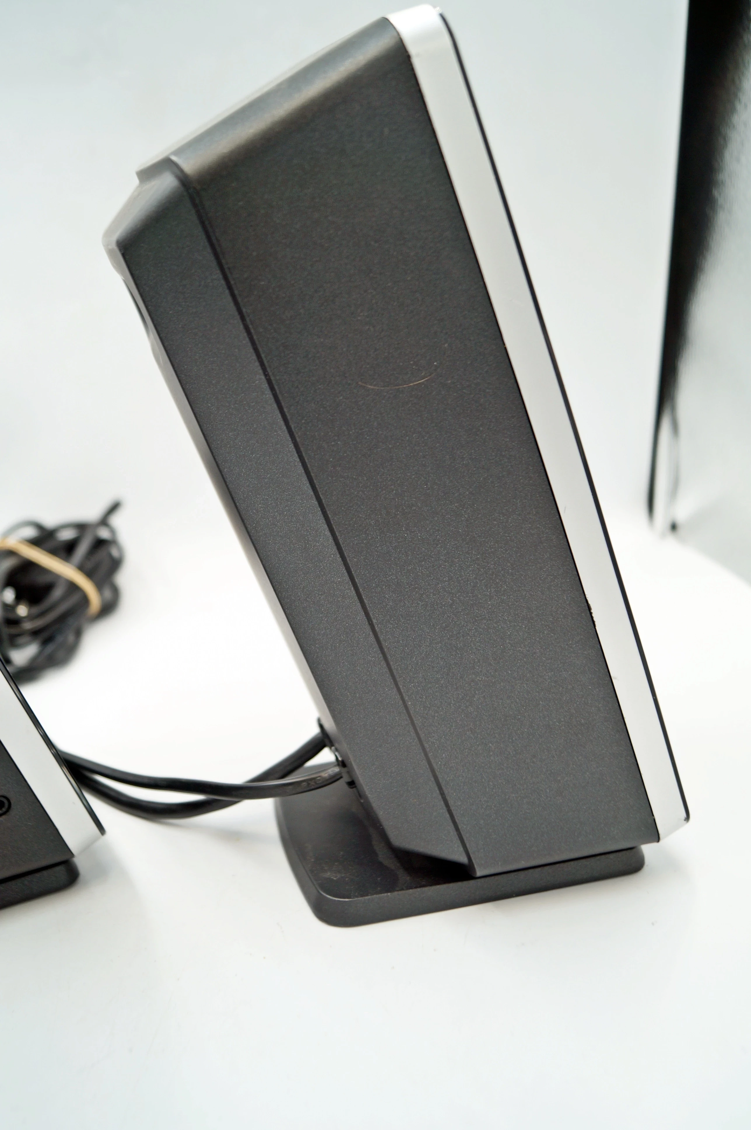 glosniki-logitech-z-10-30w-rms-aux-panel-dotykowy-chelmska-50-warszawa