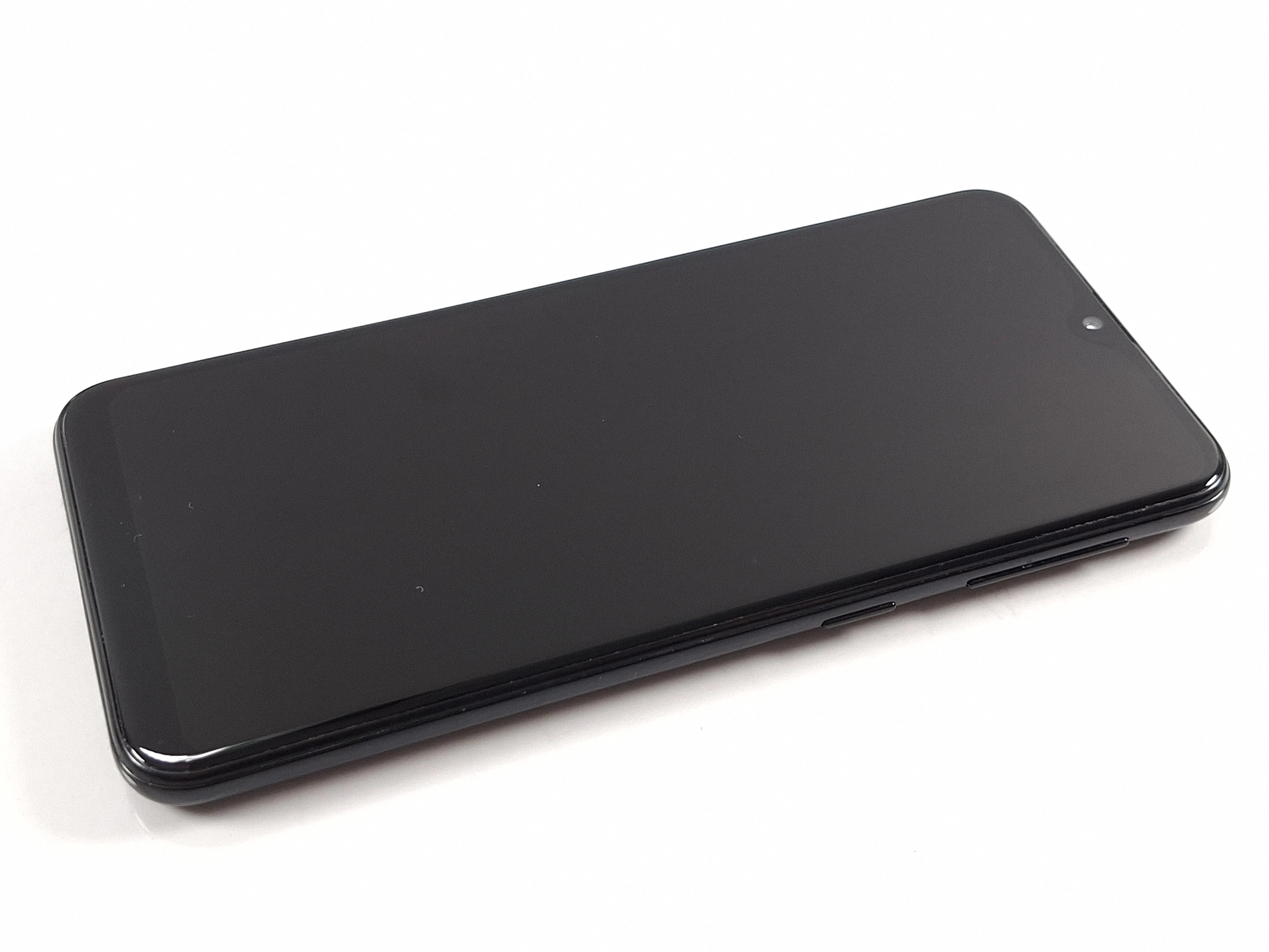 telefon-samsung-a20e-332-gb-system-operacyjny-4388-1