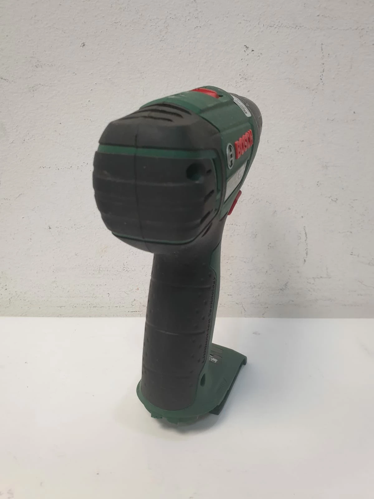 wkretarka-bosch-psr-1800-li-2-zestaw-2x-akumulator-ladowarka-twardy-moment-obrotowy-3800