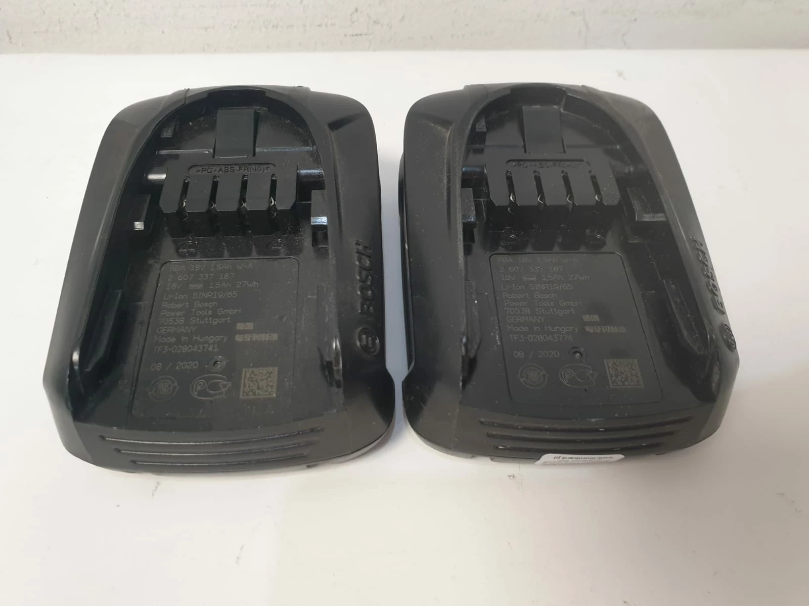 wkretarka-bosch-psr-1800-li-2-zestaw-2x-akumulator-ladowarka-rodzaj-silnika-204657-221321