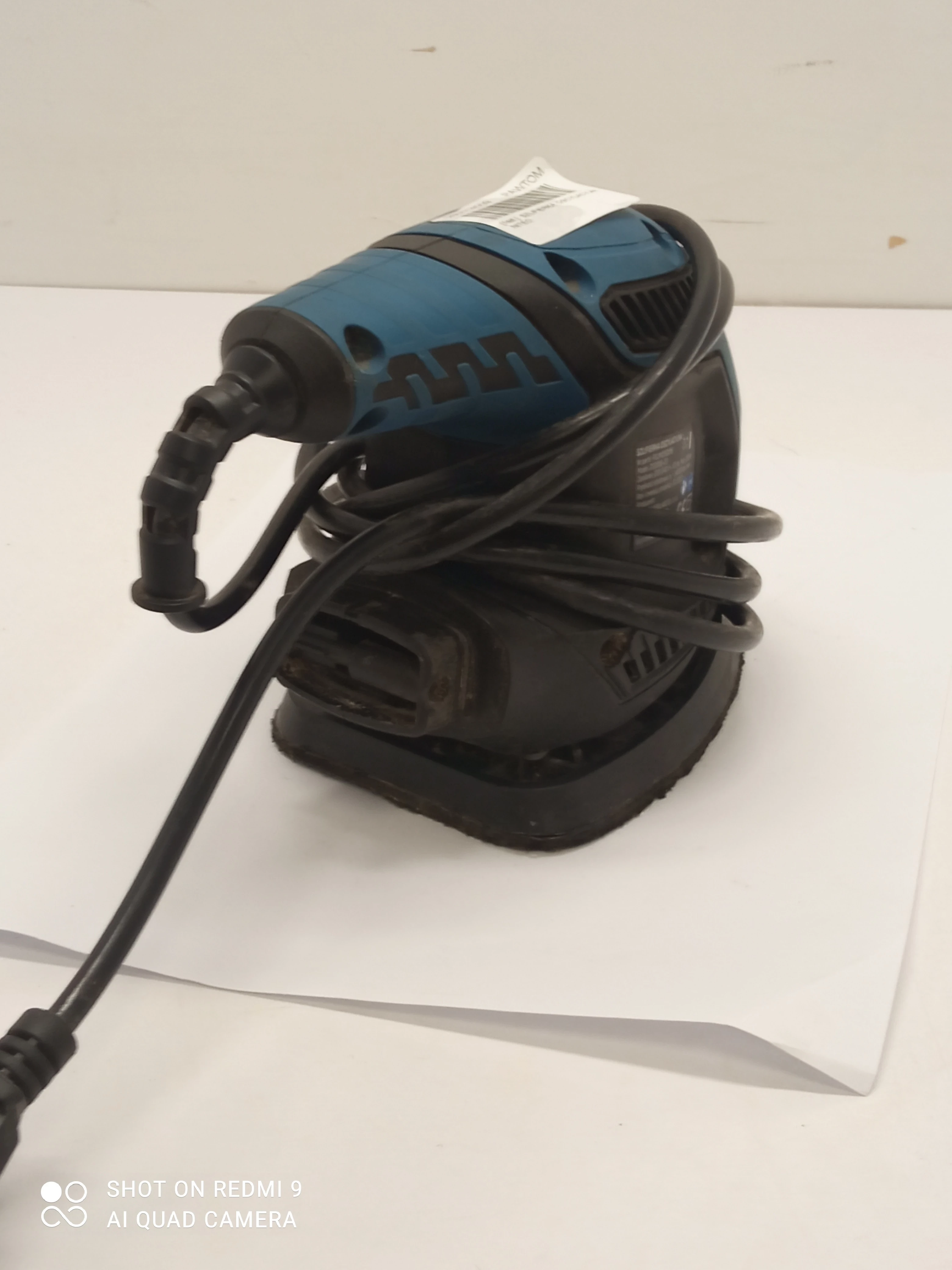 szlifierka-oscylacyjna-niteo-napiecie-zasilania-23000