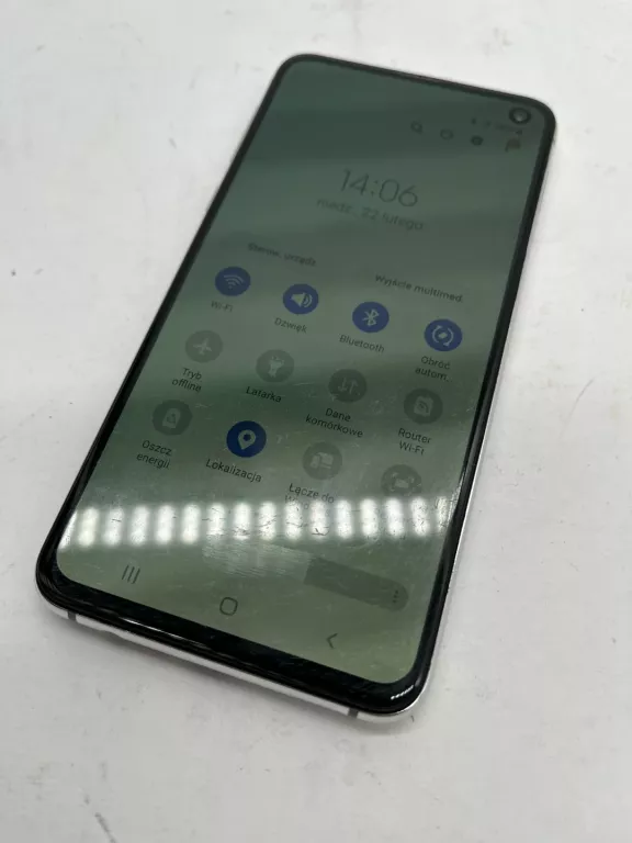 telefon-samsung-s10e-1286gb-opis-glowna-9-walbrzych-sj