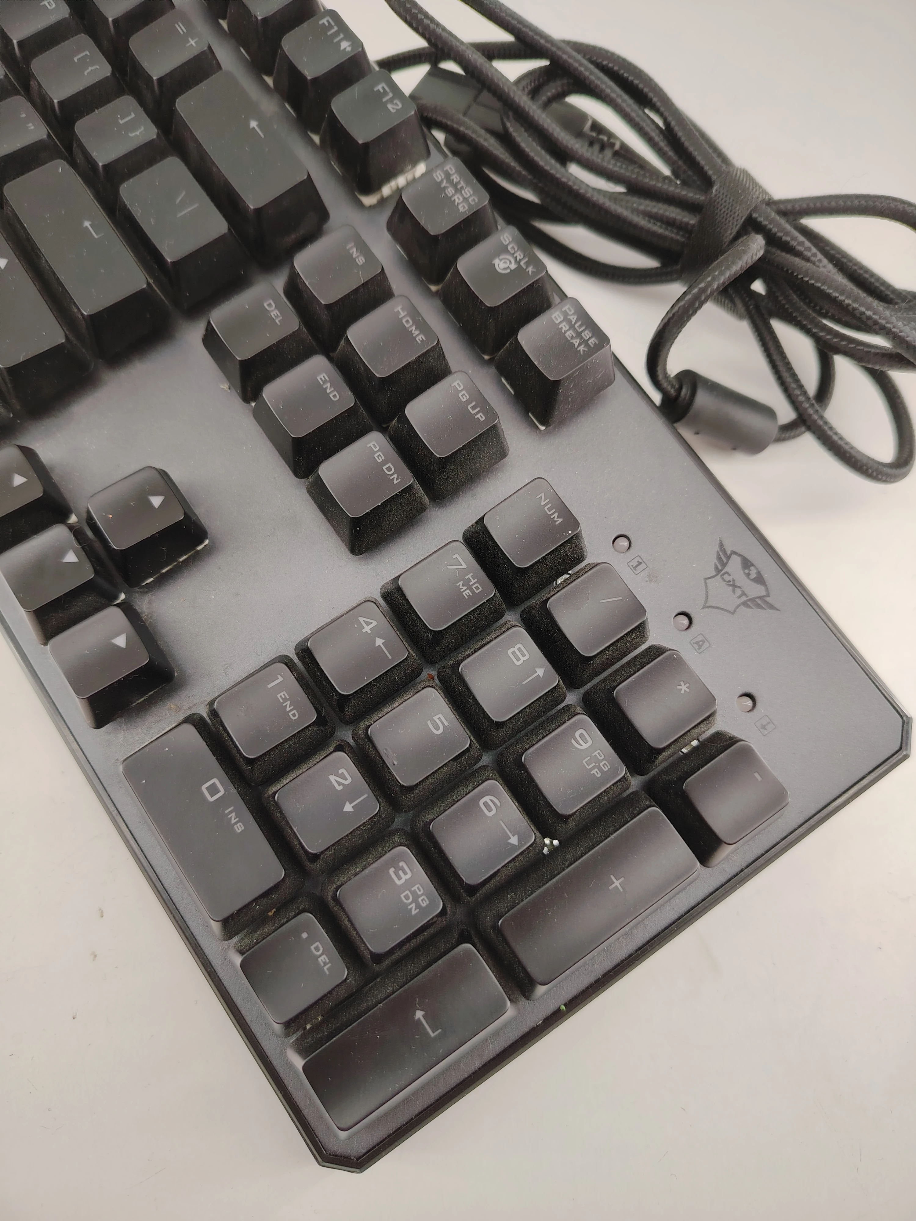 klawiatura-przewodowa-trust-gxt-865-asta-it-stan-11323-2