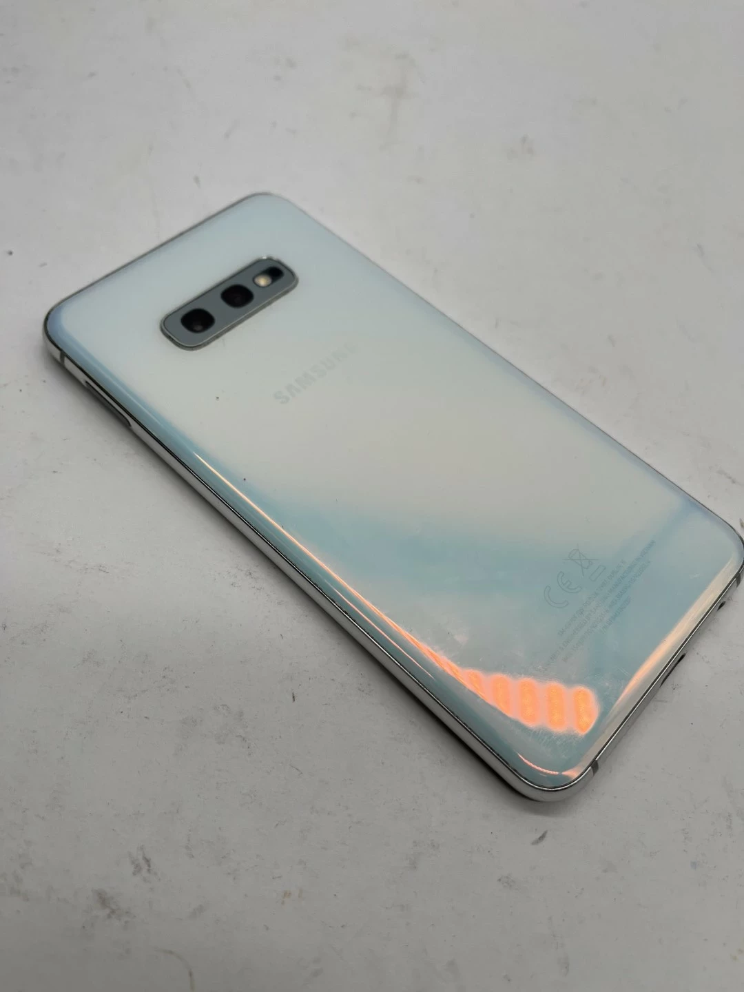 telefon-samsung-s10e-1286gb-opis-ean-gtin-8801643692834