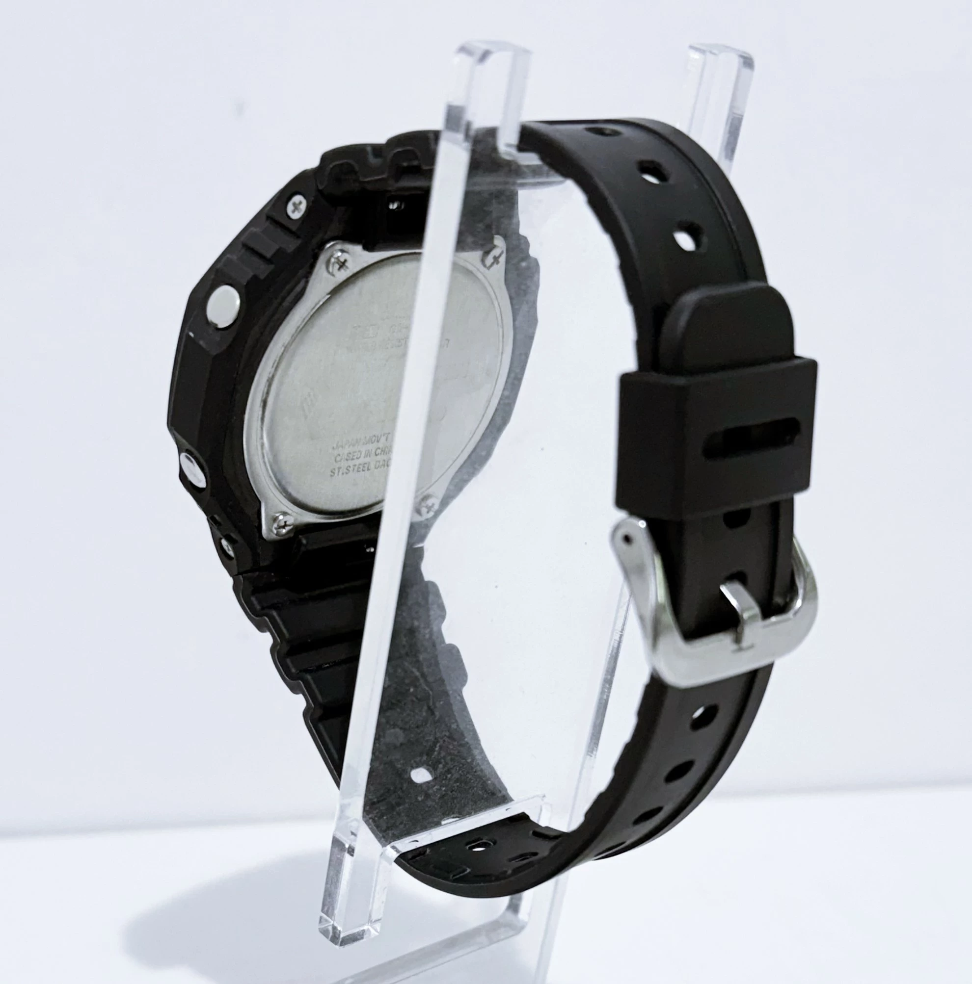 zegarek-casio-g-shock-ga-2100-1aer-material-paska-129219-10