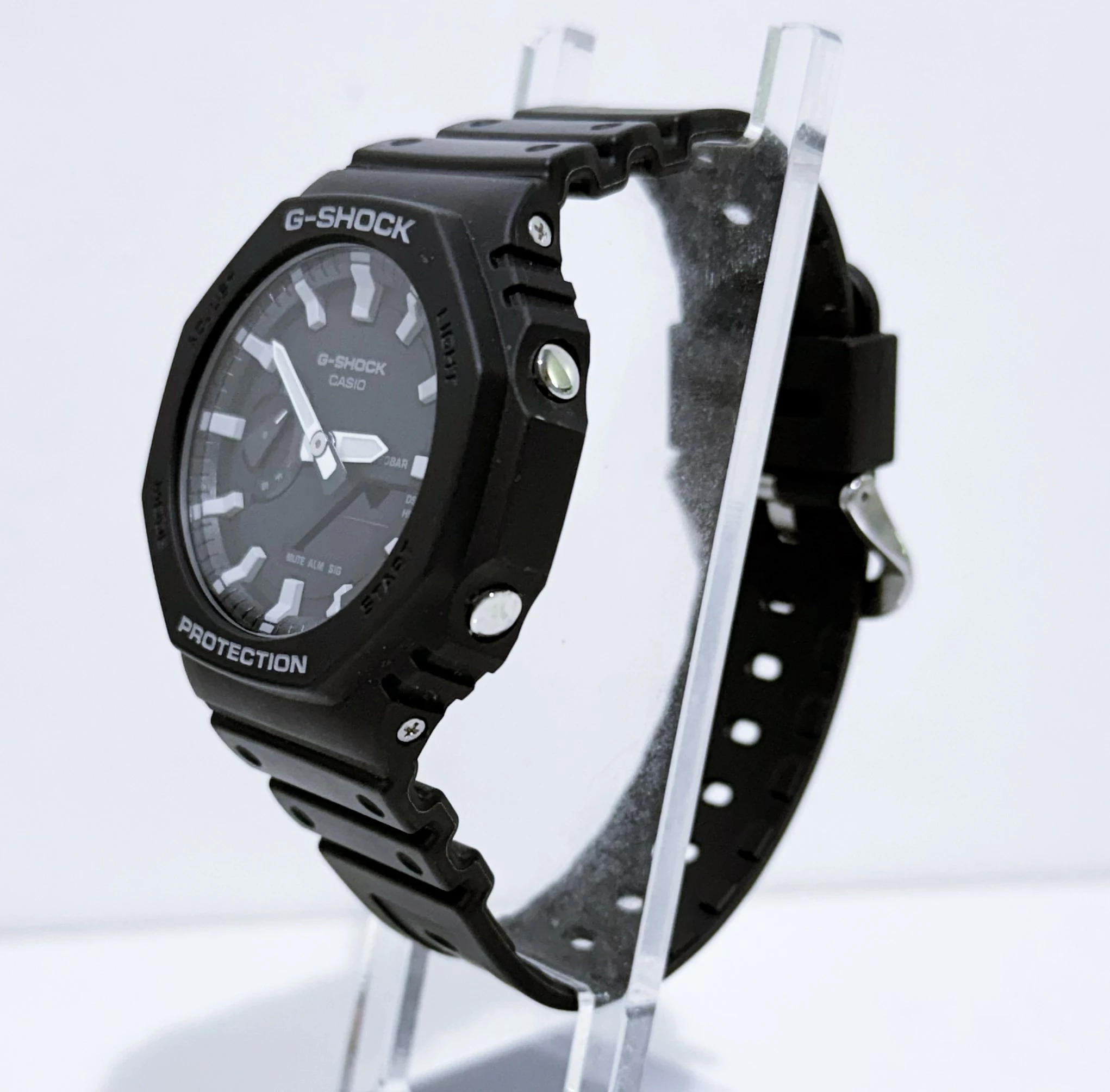 zegarek-casio-g-shock-ga-2100-1aer-stan-11323-2