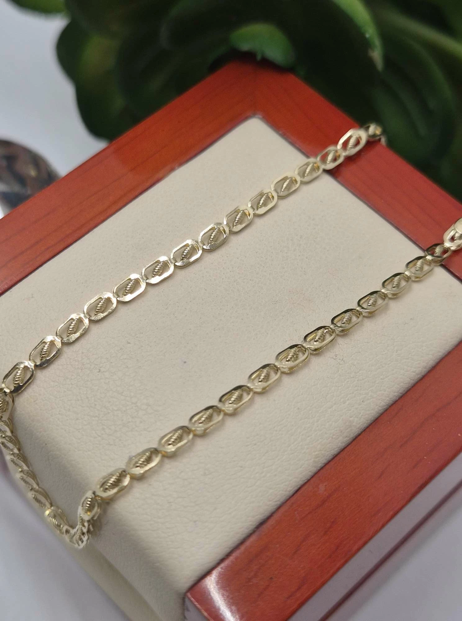 piekna-zlota-bransoletka-585pr-152g-19dl-stan-11323-2