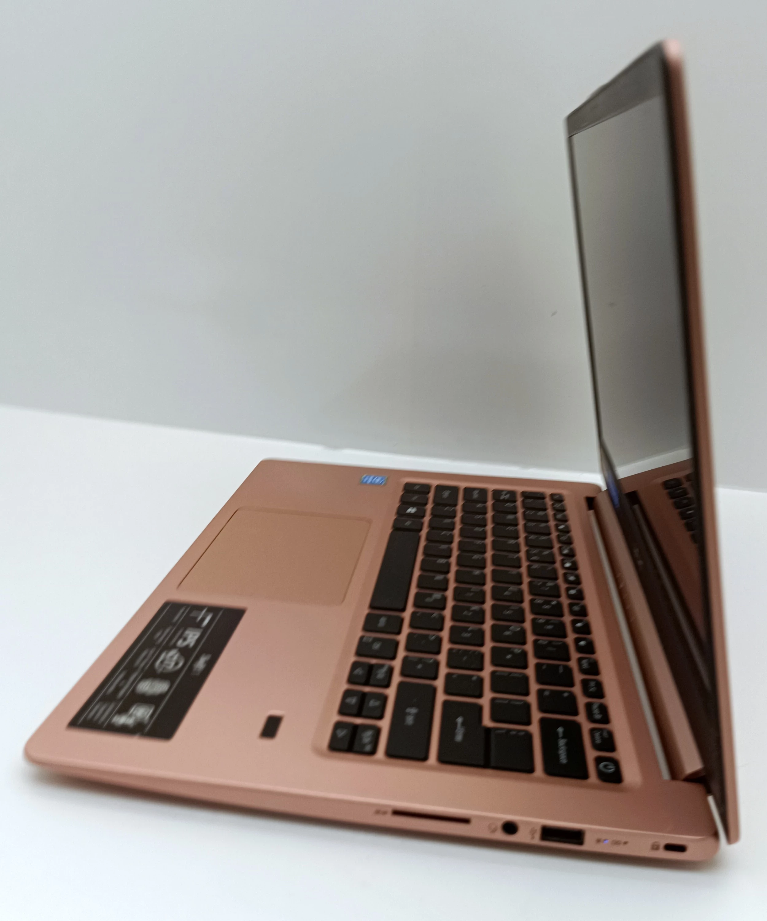 laptop-acer-n17w6-intel-pentium-silver-n500-4-ram-128-gb-rozdzielczosc-px-4474-211457