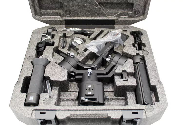 stabilizator-elektroniczny-gimbal-dji-ronin-sc-czarny-pl-szembeka-2-warszawa