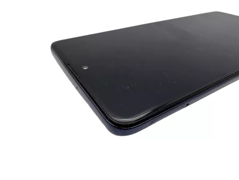 telefon-samsung-galaxy-a71-przekatna-ekranu-670