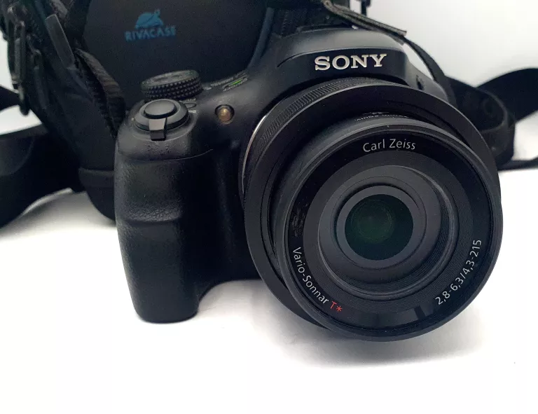 aparat-sony-cyber-shot-dsc-hx400v-w-pokrowcu-uszkodzony-kod-producenta-dsc-hx400v