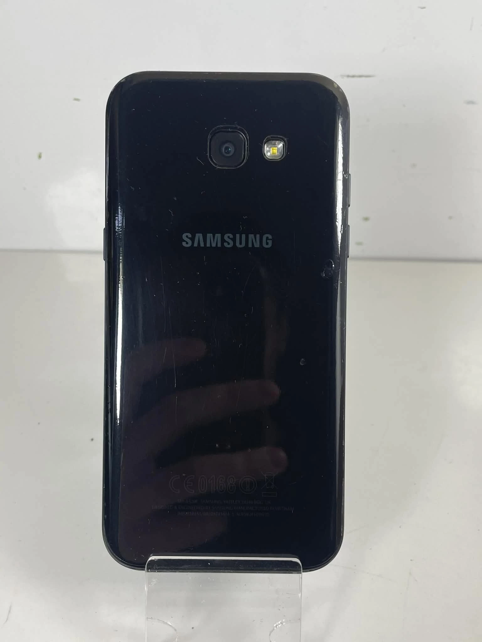 telefon-samsung-a5-2017-kod-producenta-sm-a520f