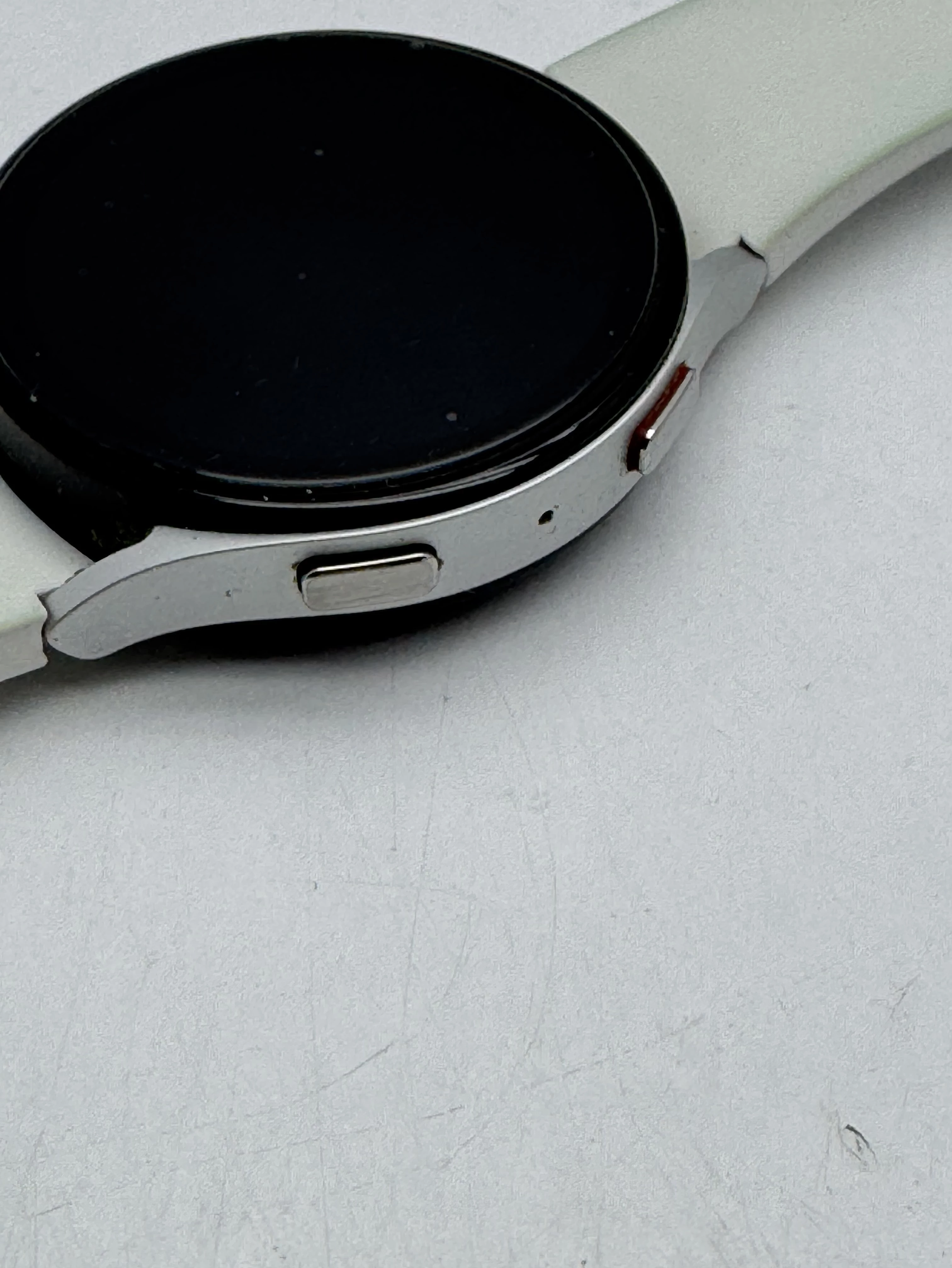 samsung-galaxy-watch-5-44mm-sm-r915f-material-koperty-212886-258014