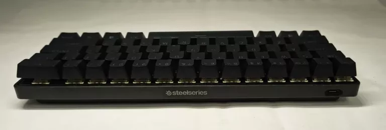 klawiatura-dla-graczy-steelseries-apex-9-mini-stan-11323-2