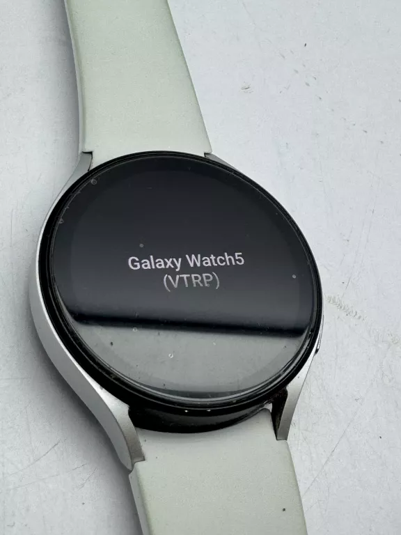 samsung-galaxy-watch-7-sm-l315f-silver-pudelko-ean-8806095684482-wbudowana-pamiec-32