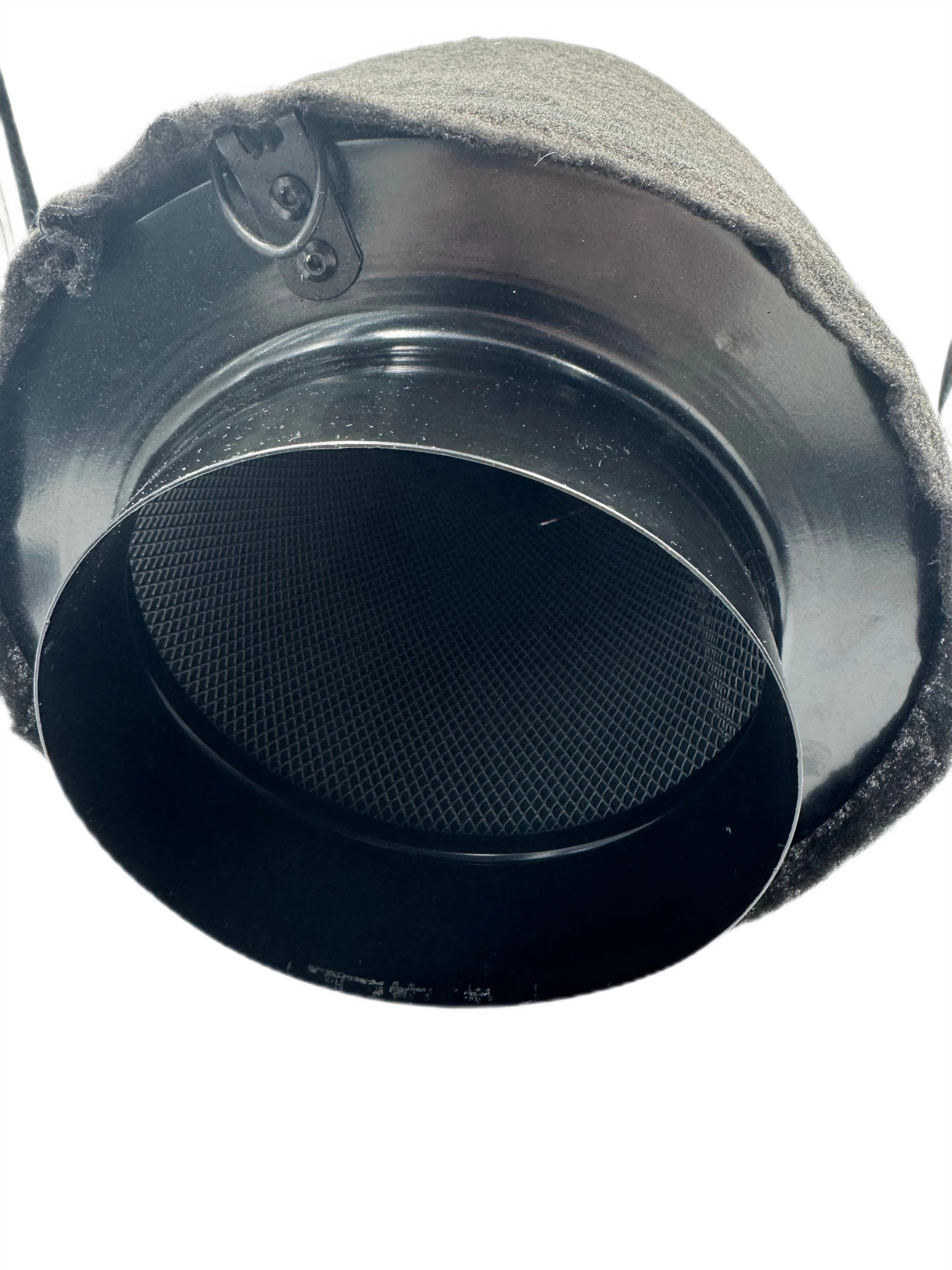 honguan-wydajny-filtr-weglowy-antyzapachowy-wentylacyjny-150-mm-stan-11323-2