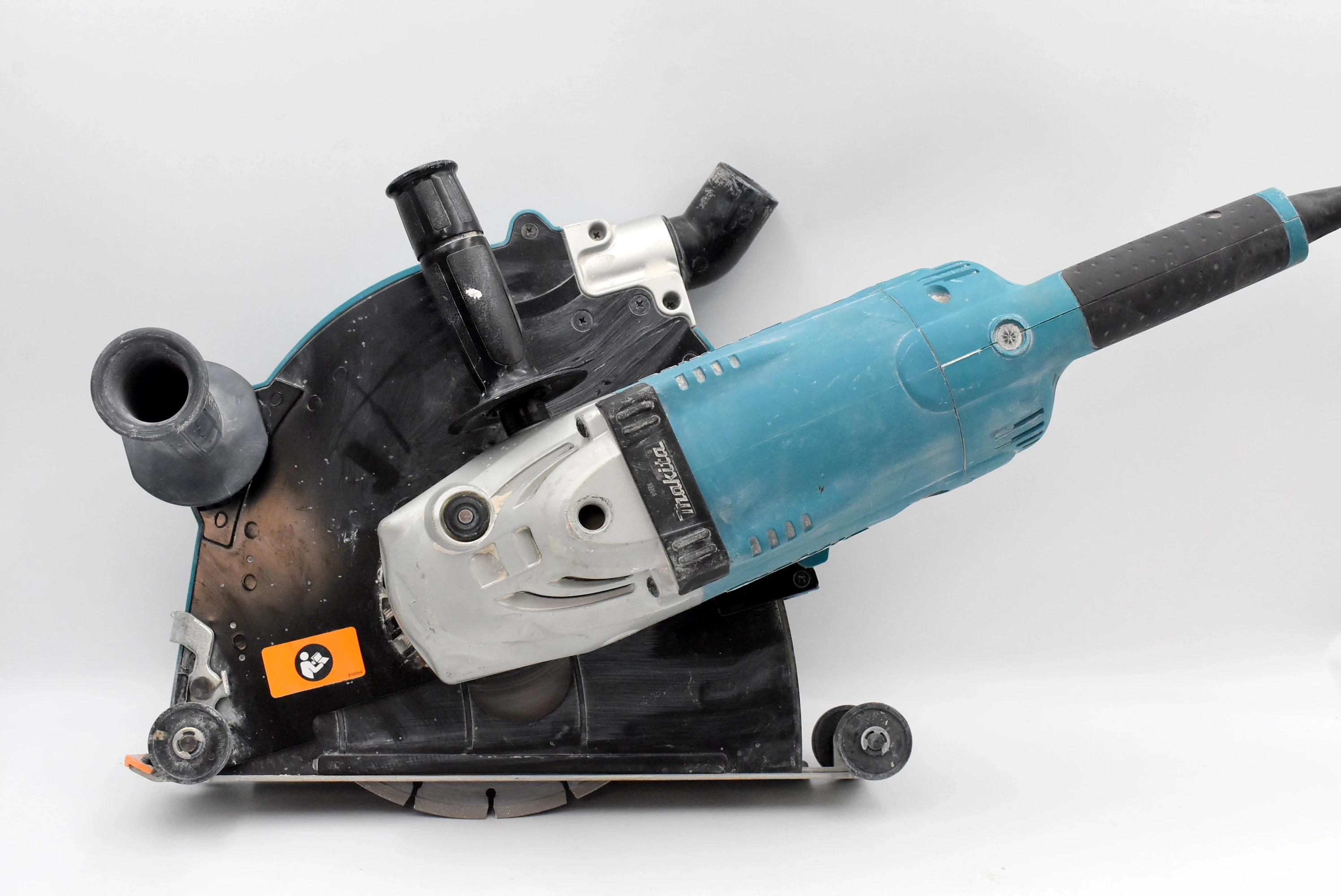 szlifierka-katowa-makita-ga9020r-oslona-makita-198440-5-230mm-stan-11323-2