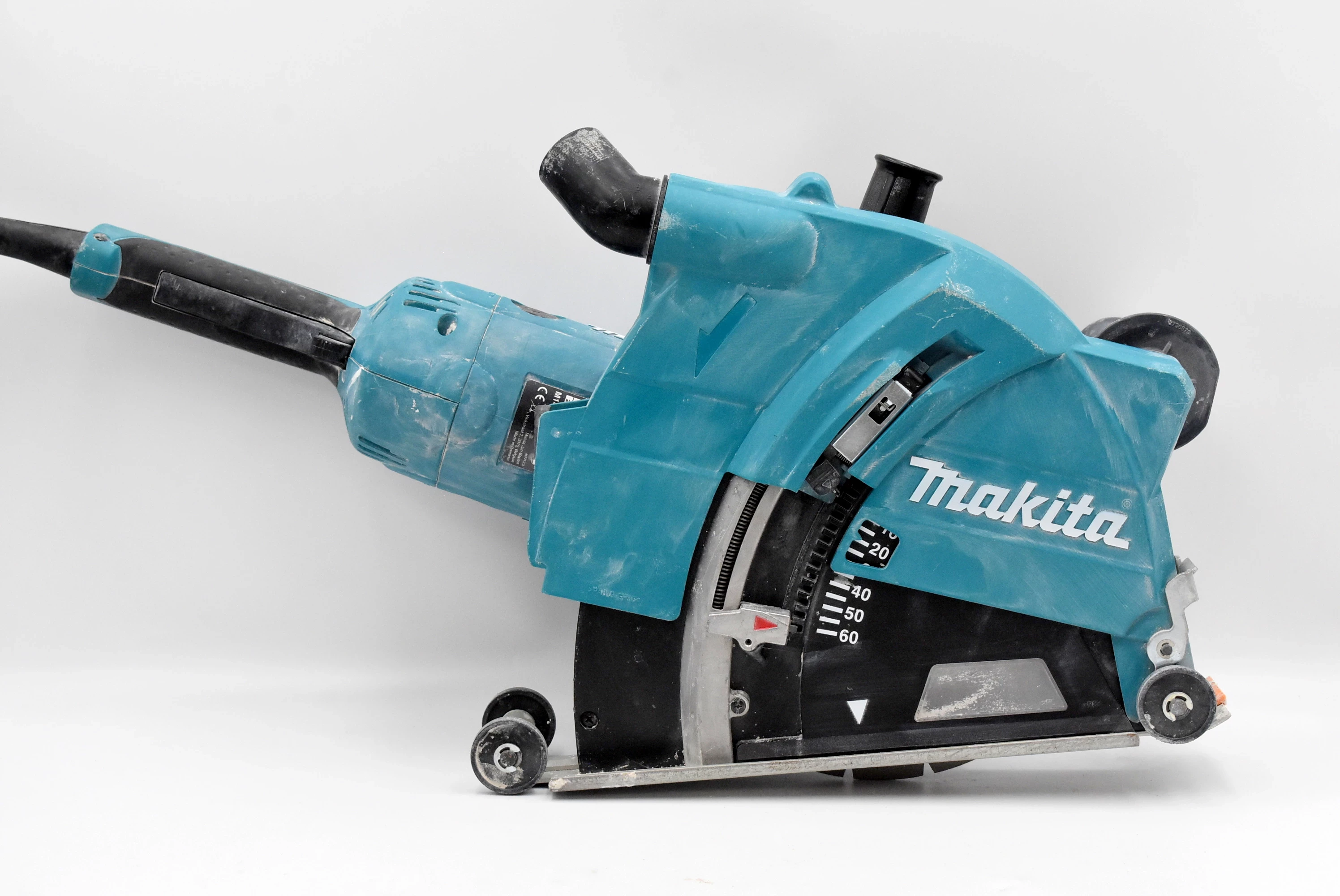 szlifierka-katowa-makita-ga9020r-oslona-makita-198440-5-230mm-os-piastowskie-74a-poznan