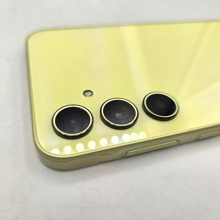 samsung-galaxy-a35-5g-6128gb-zolty-wbudowana-pamiec-202869-214189