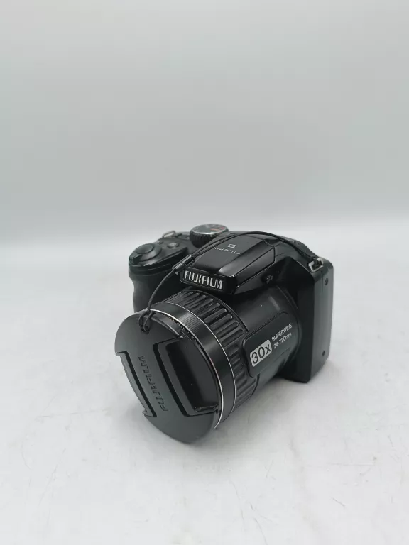 aparat-fujifilm-finepix-s4800-30x-zoom-16mpx-rozdzielczosc-1600