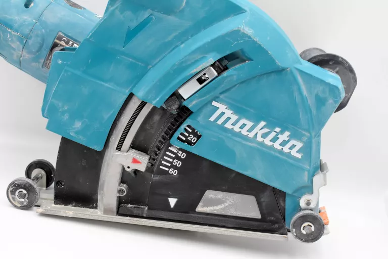 szlifierka-katowa-makita-ga9020r-oslona-makita-198440-5-230mm-ean-gtin-088381068130