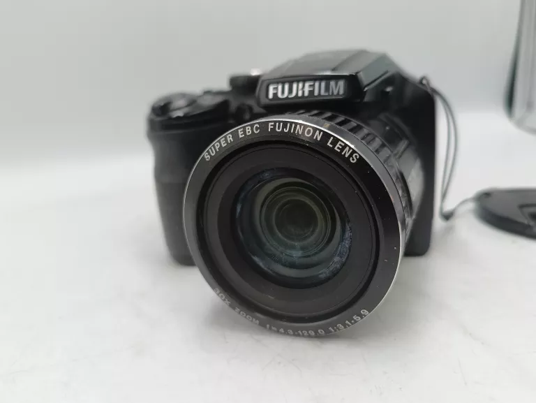 aparat-fujifilm-finepix-s4800-30x-zoom-16mpx-zoom-optyczny-3000