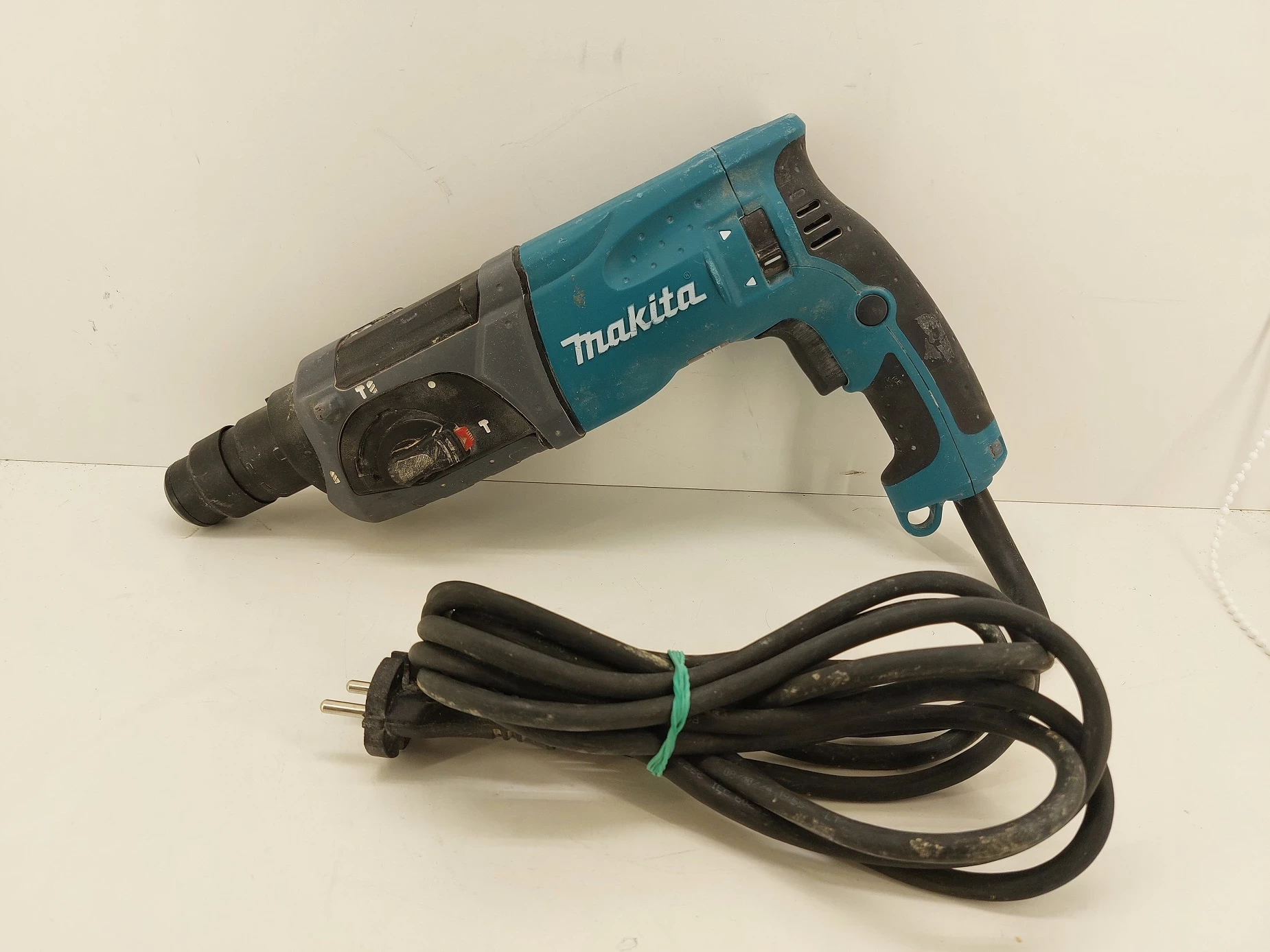 mlotowiertarka-makita-hr2470-202411-rok-sds-plus-780-w-ean-gtin-0088381081658