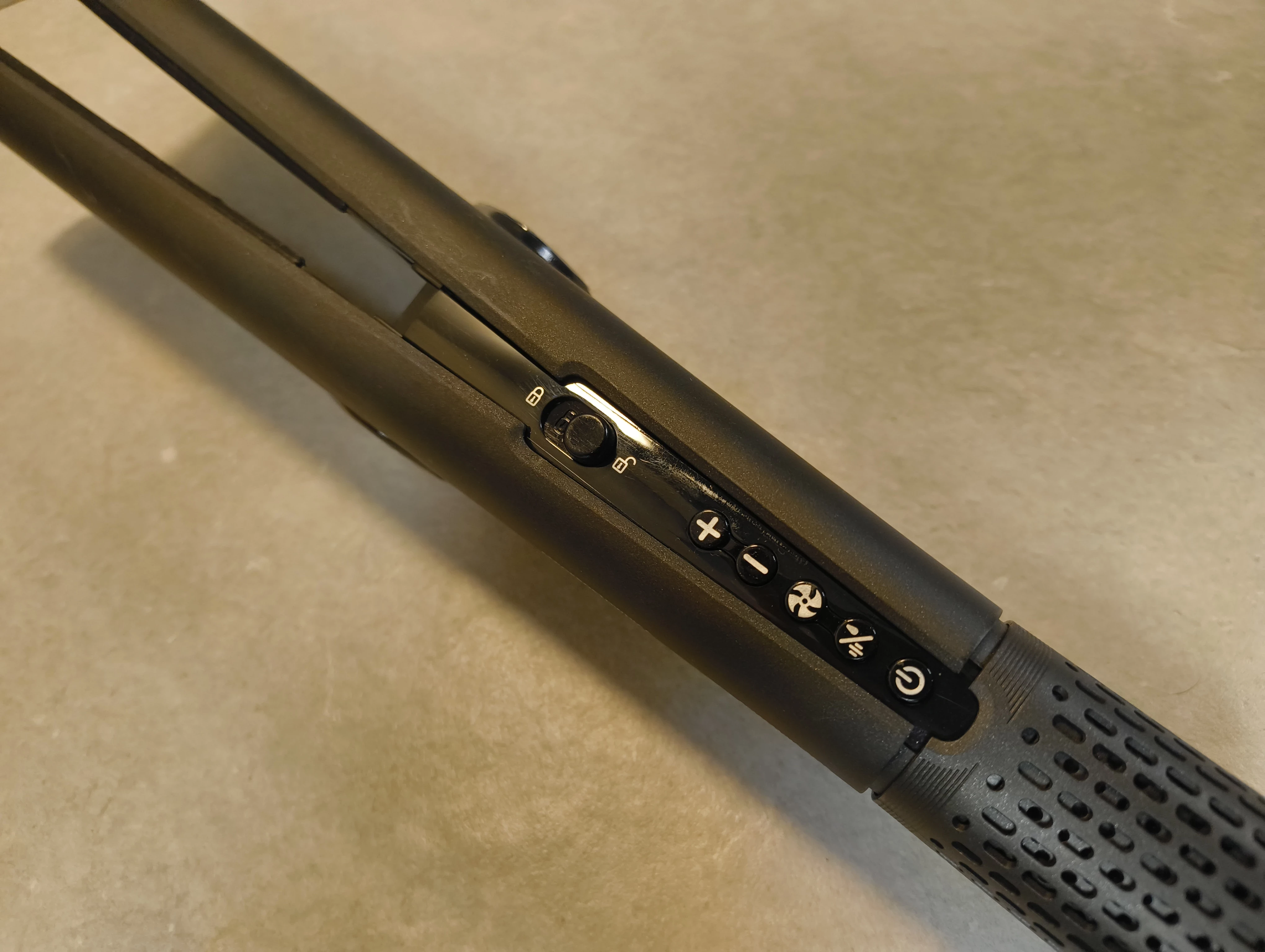 prostownica-powietrzna-aeroprostownica-ambiano-czarna-typ-203601-217521