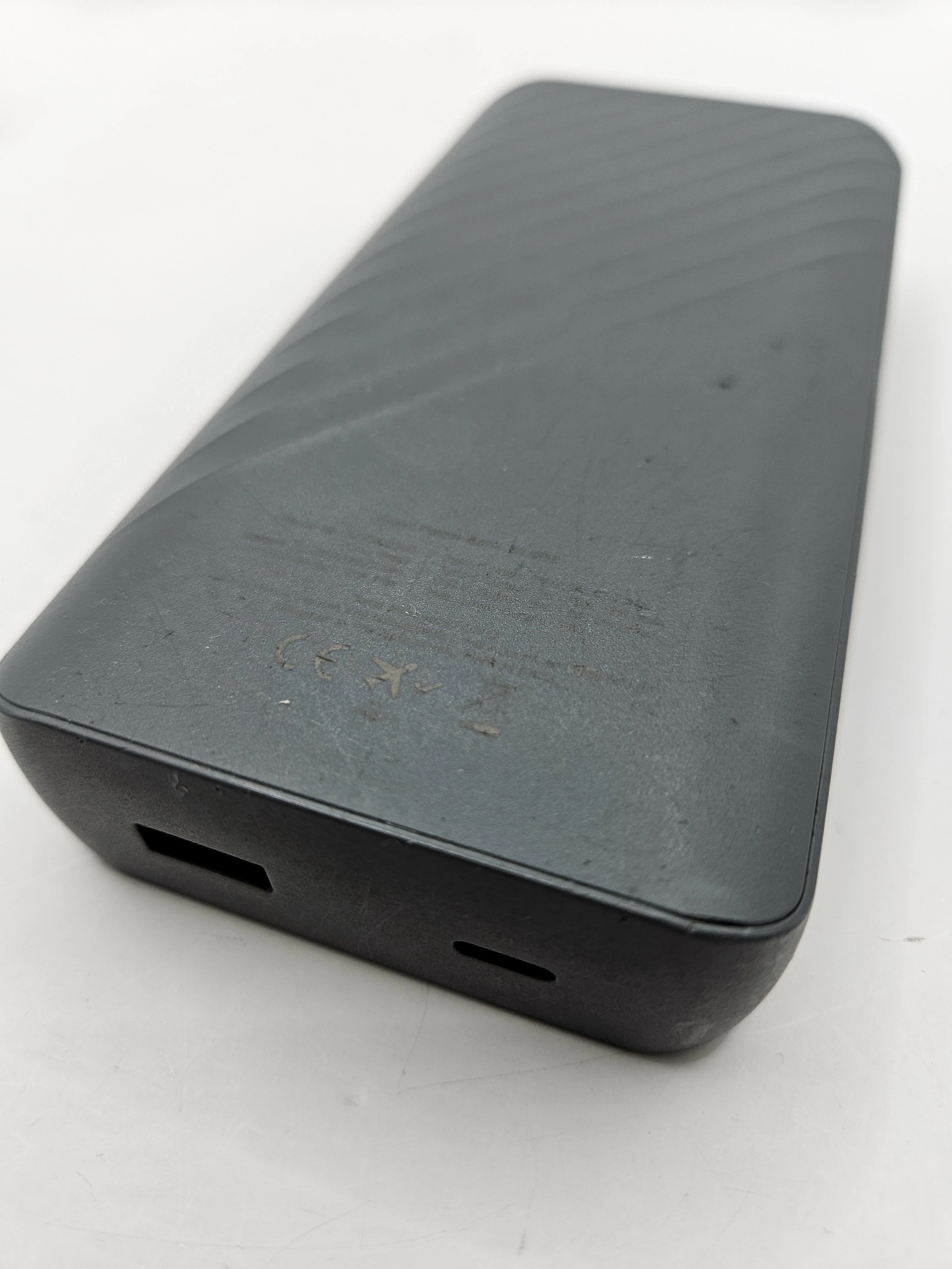 powerbank-xtorm-20000mah-pojemnosc-akumulatora-20000