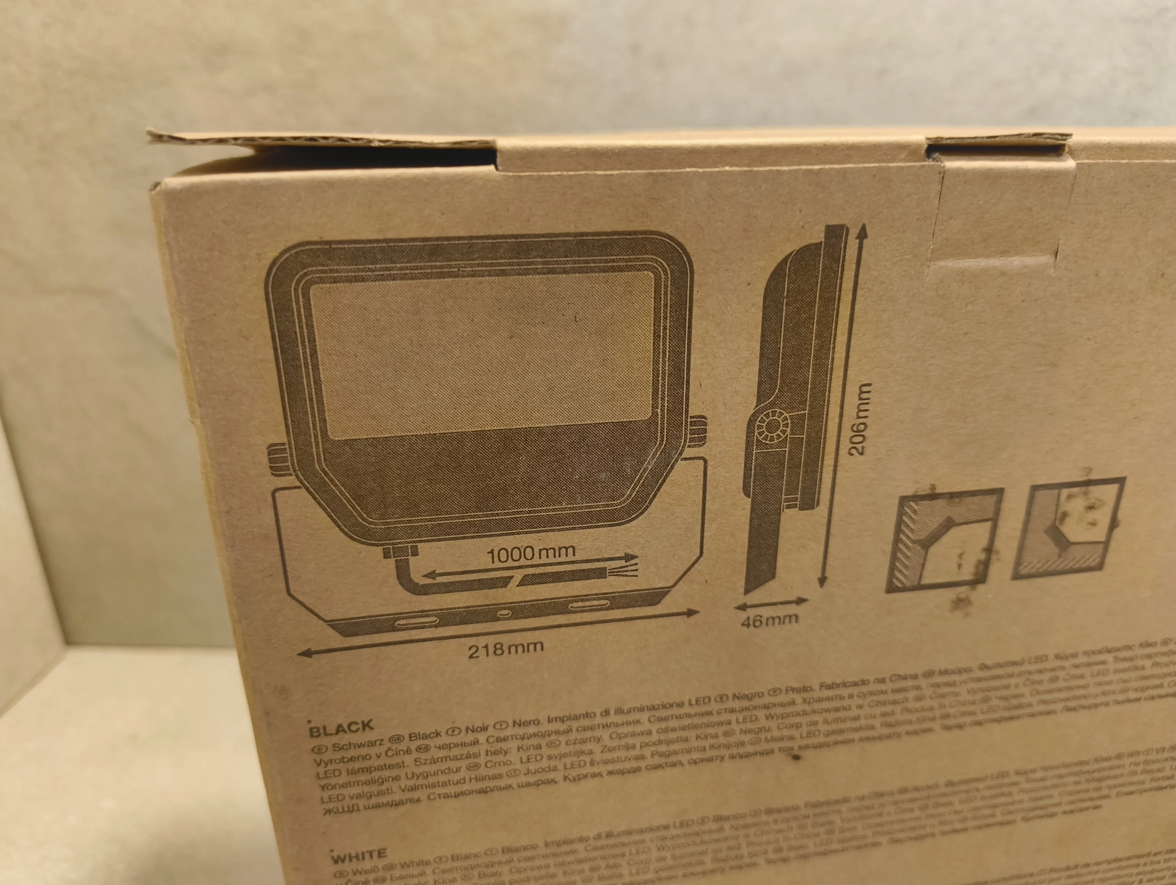 naswietlacz-halogen-ledvance-floodlight-50w-4000k-6000lm-jasnosc-6000