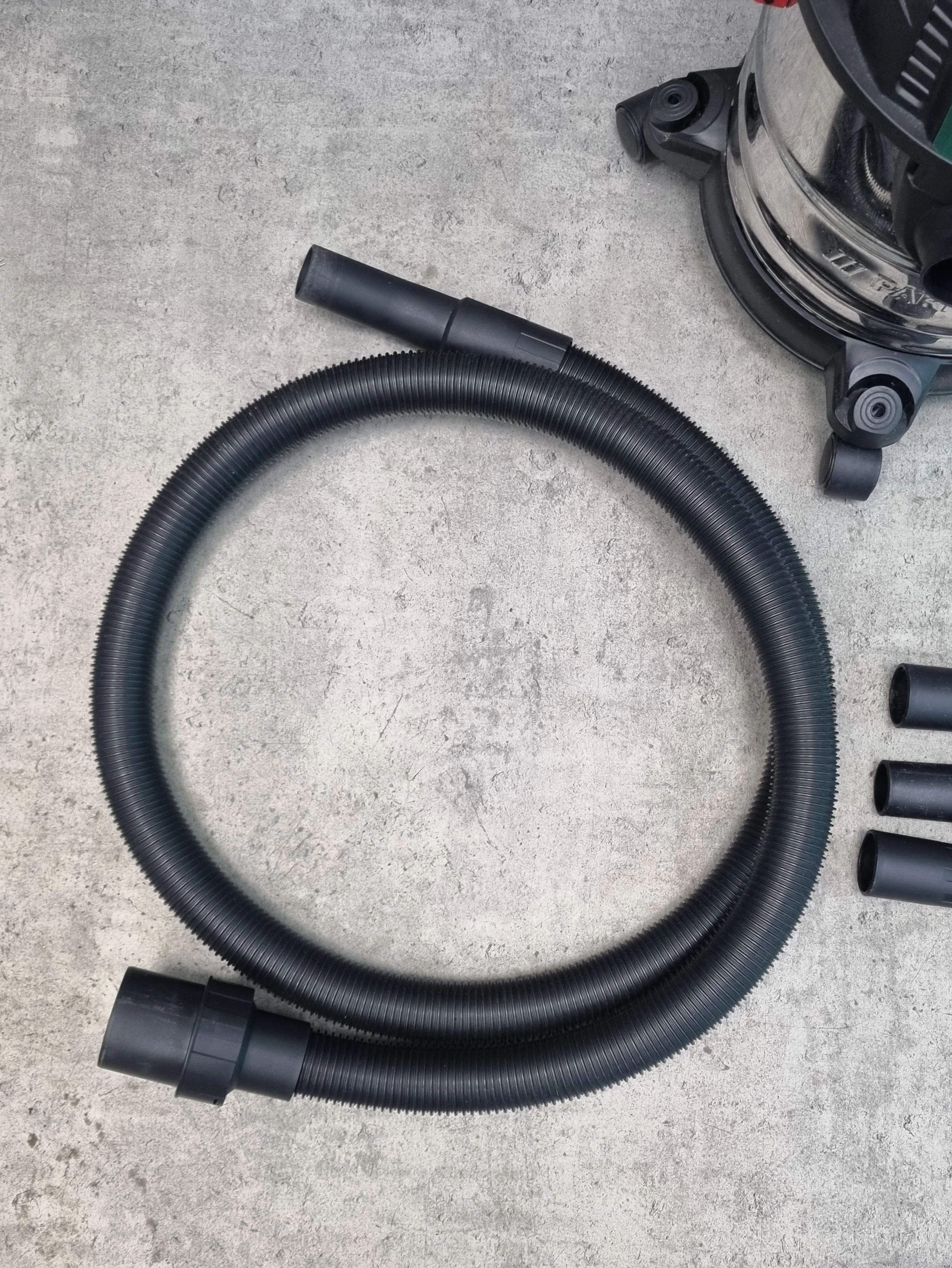 odkurzacz-przemyslowa-parkside-pwd-12-b1-pojemnosc-zbiornika-1200