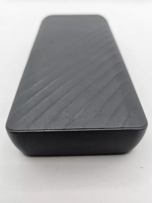 powerbank-xtorm-20000mah-stan-11323-2