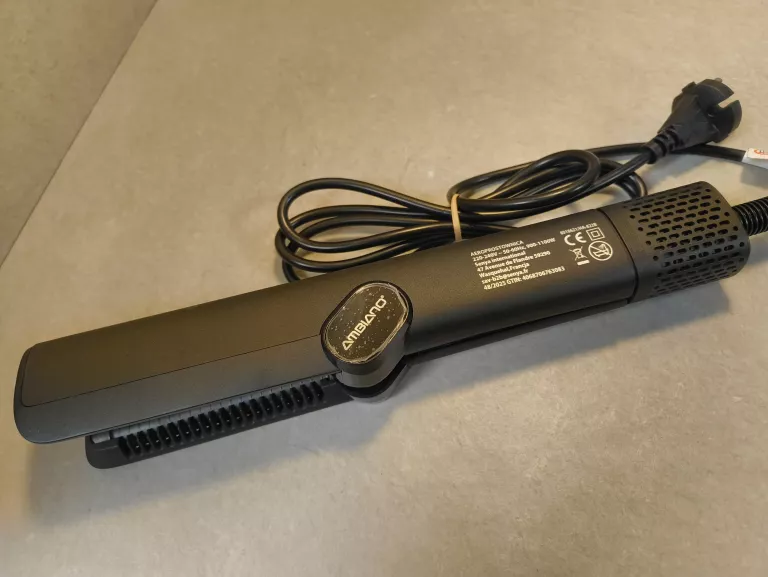 prostownica-powietrzna-aeroprostownica-ambiano-czarna-osiedle-niepodleglosci-1-krakow