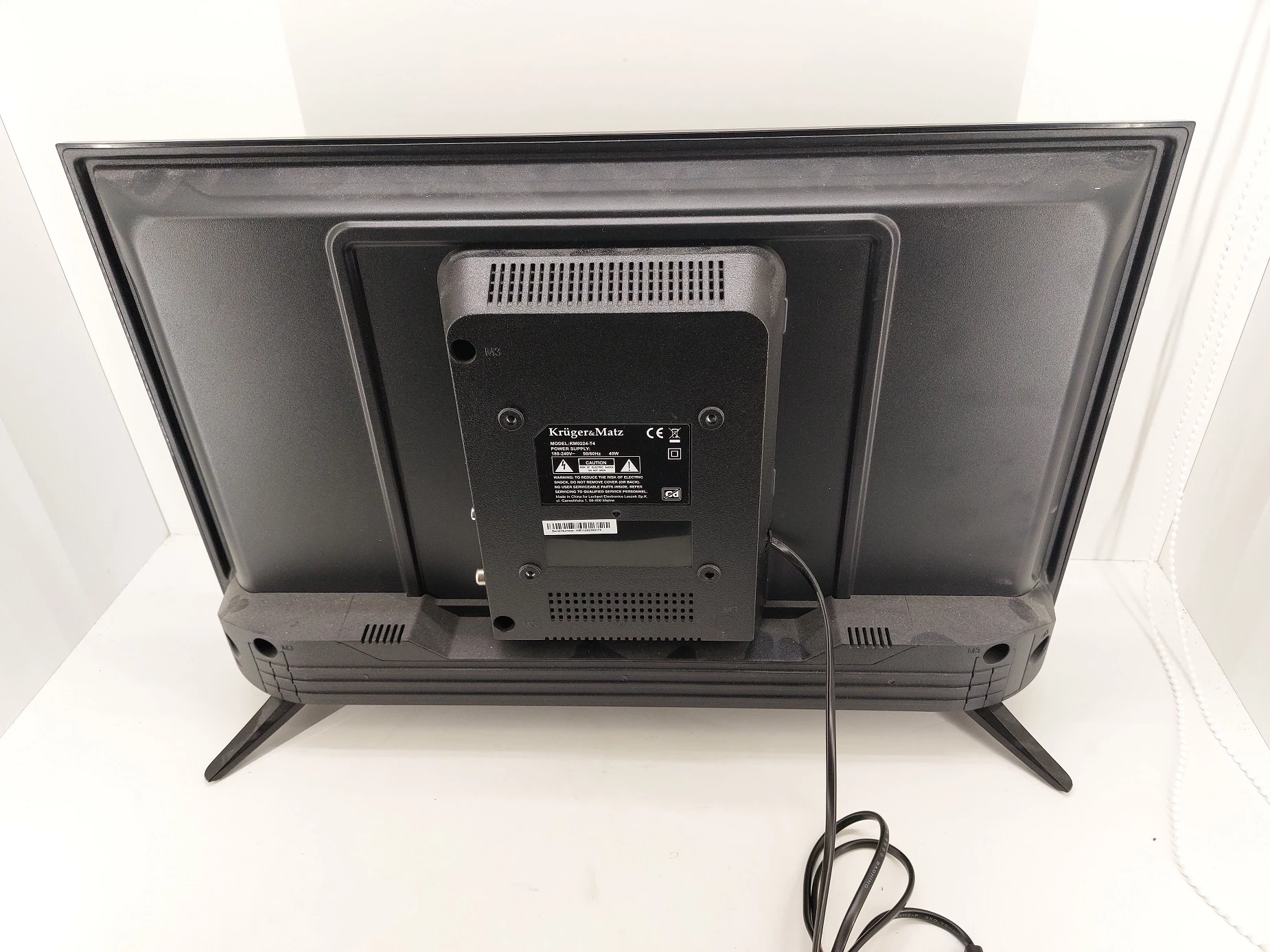 telewizor-krugermatz-km0224-t3-pilot-stan-11323-2