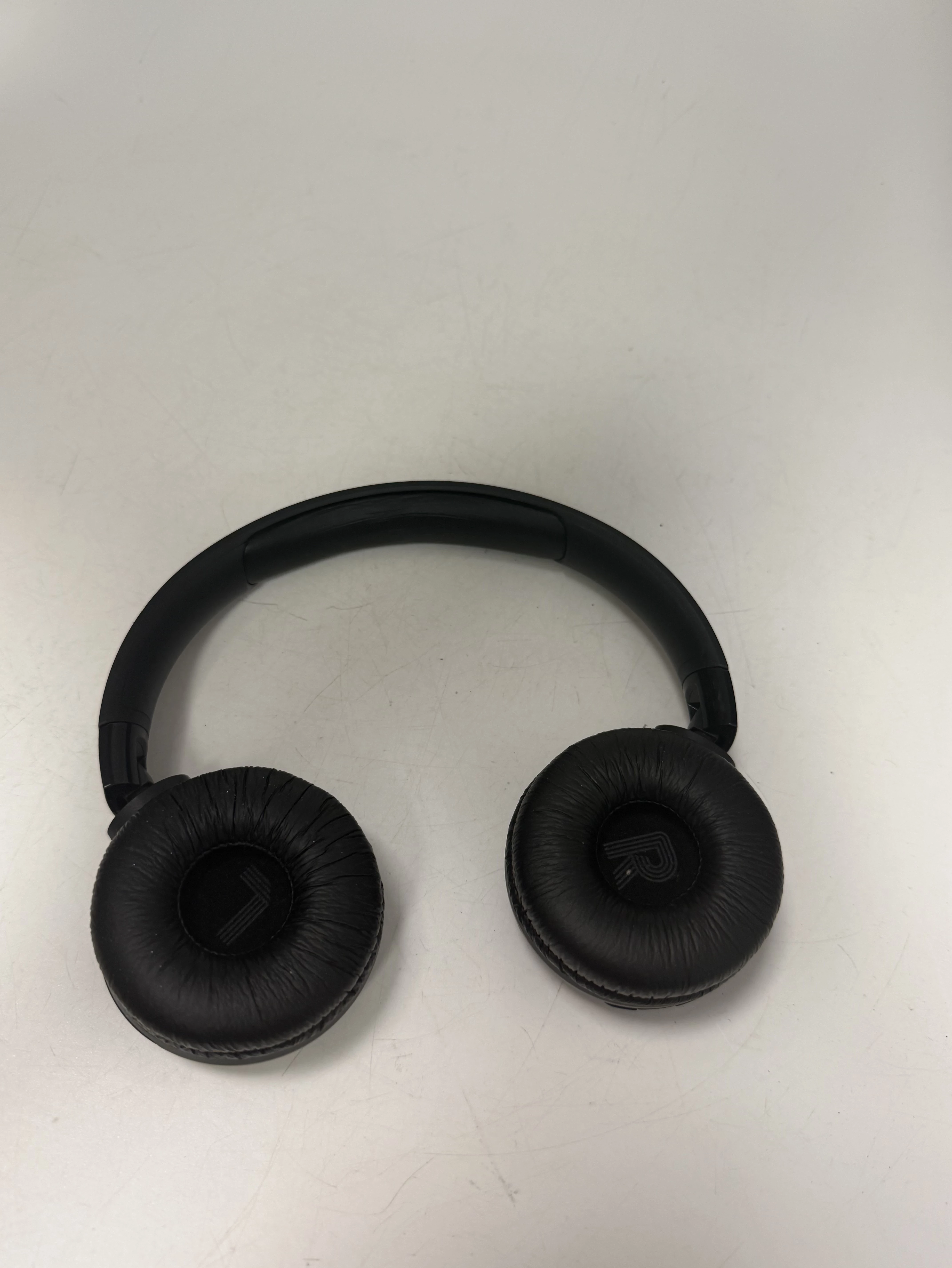 sluchawki-jbl-tune-520-kolor-dominujacy-129357-3