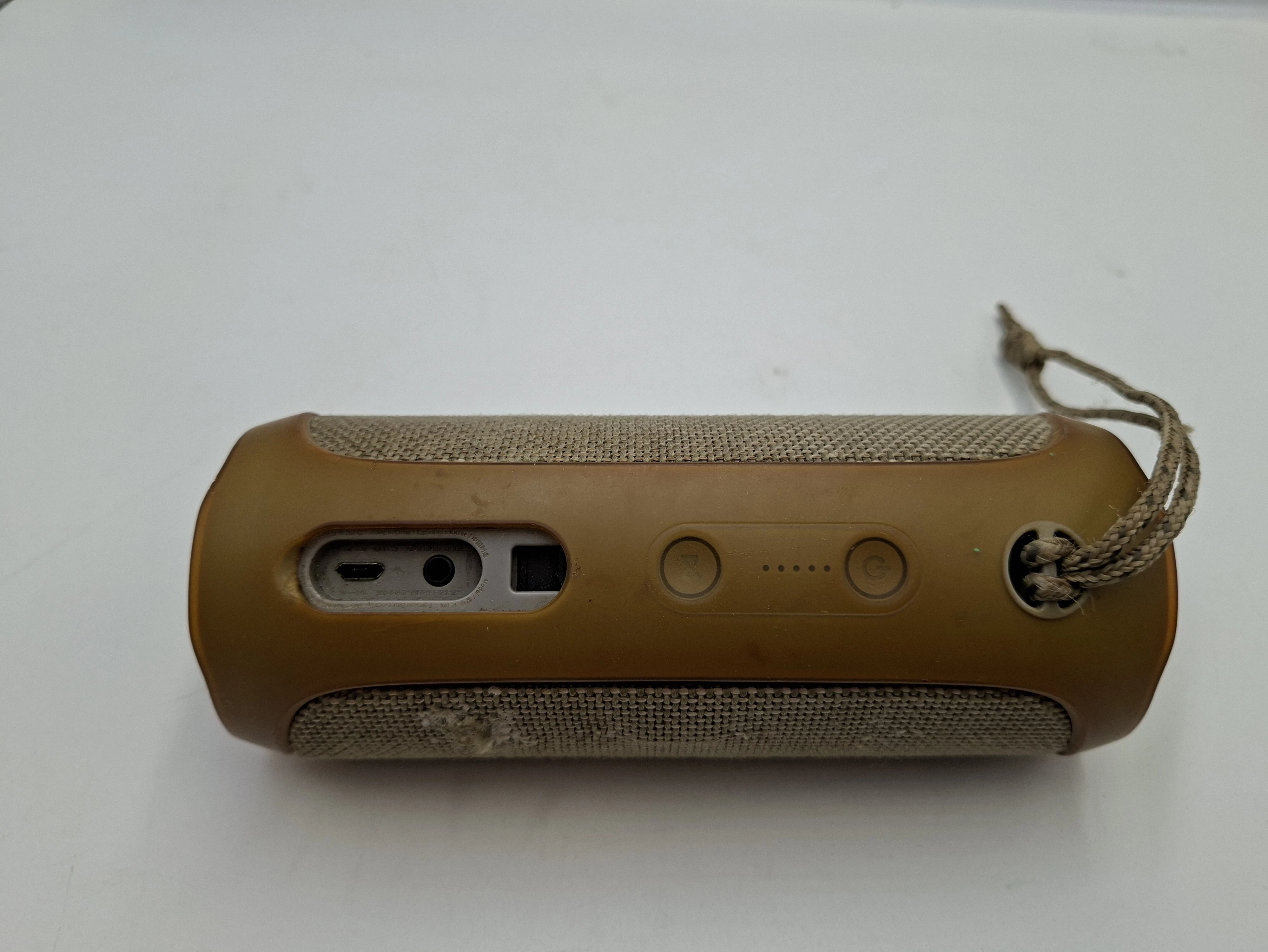 glosnik-jbl-flip-3-stan-11323-2