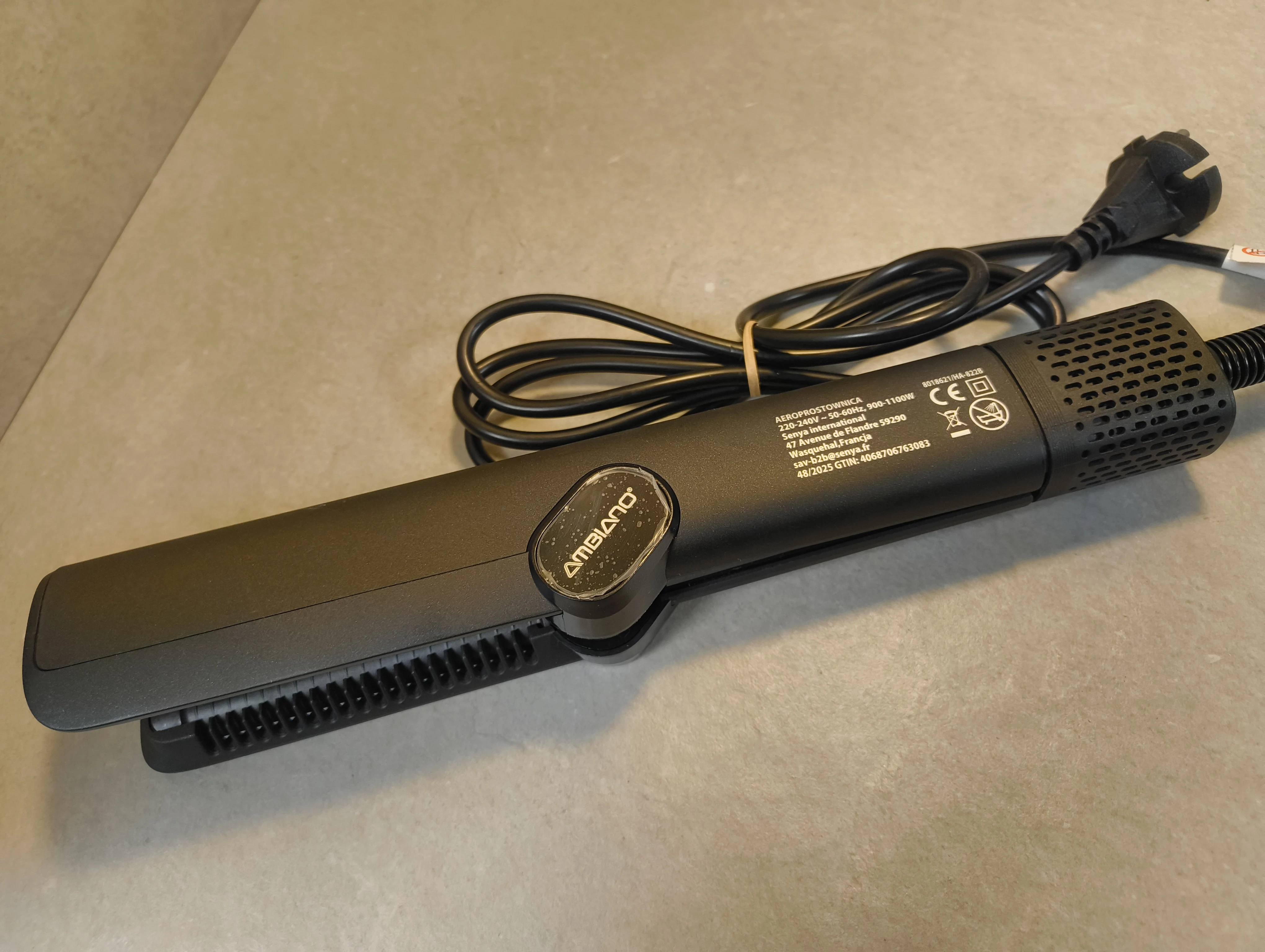 prostownica-powietrzna-aeroprostownica-ambiano-czarna-osiedle-niepodleglosci-1-krakow