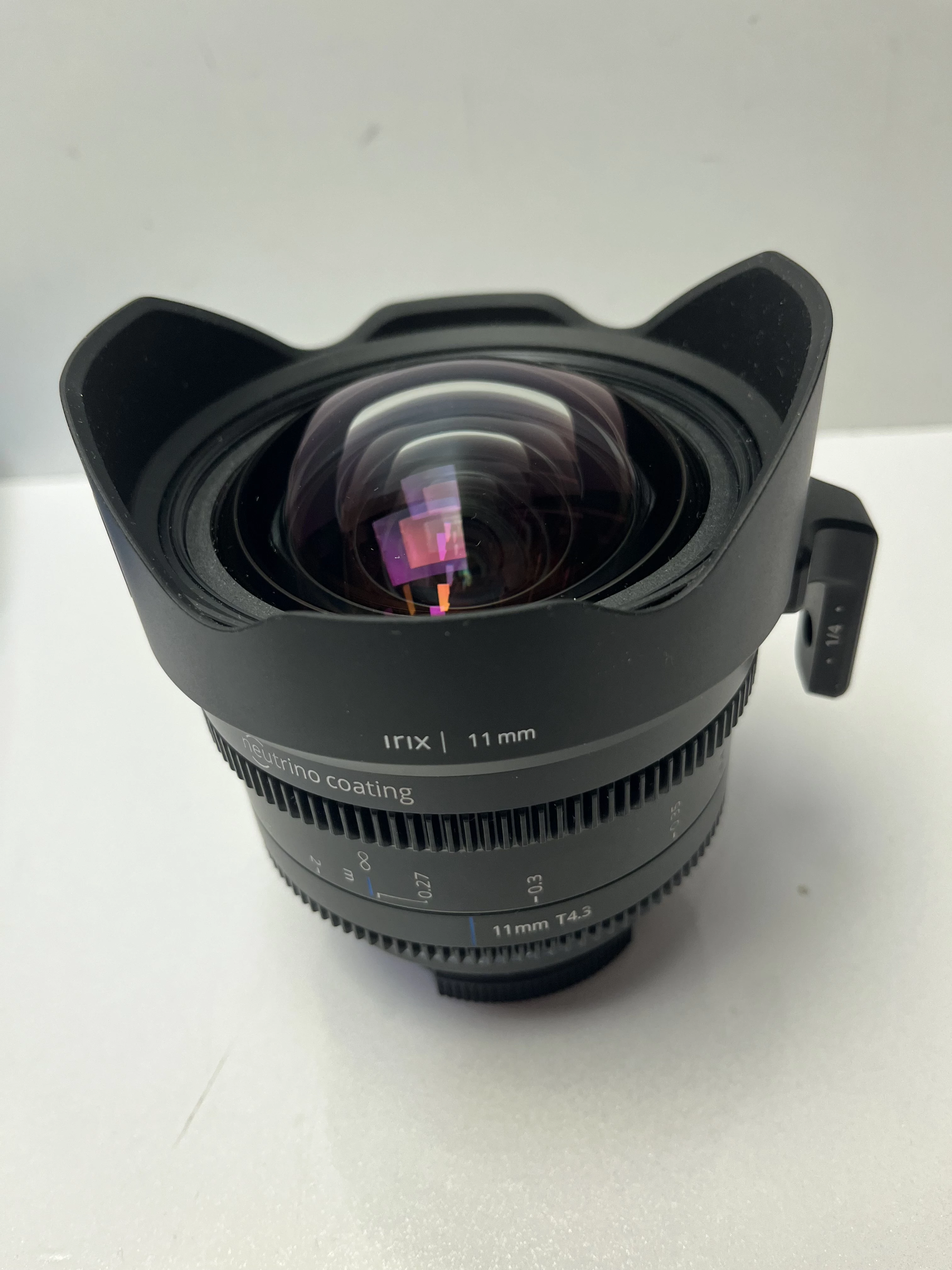 obiektyw-irix-l-mount-cine-11mm-t43-metric-stan-11323-2