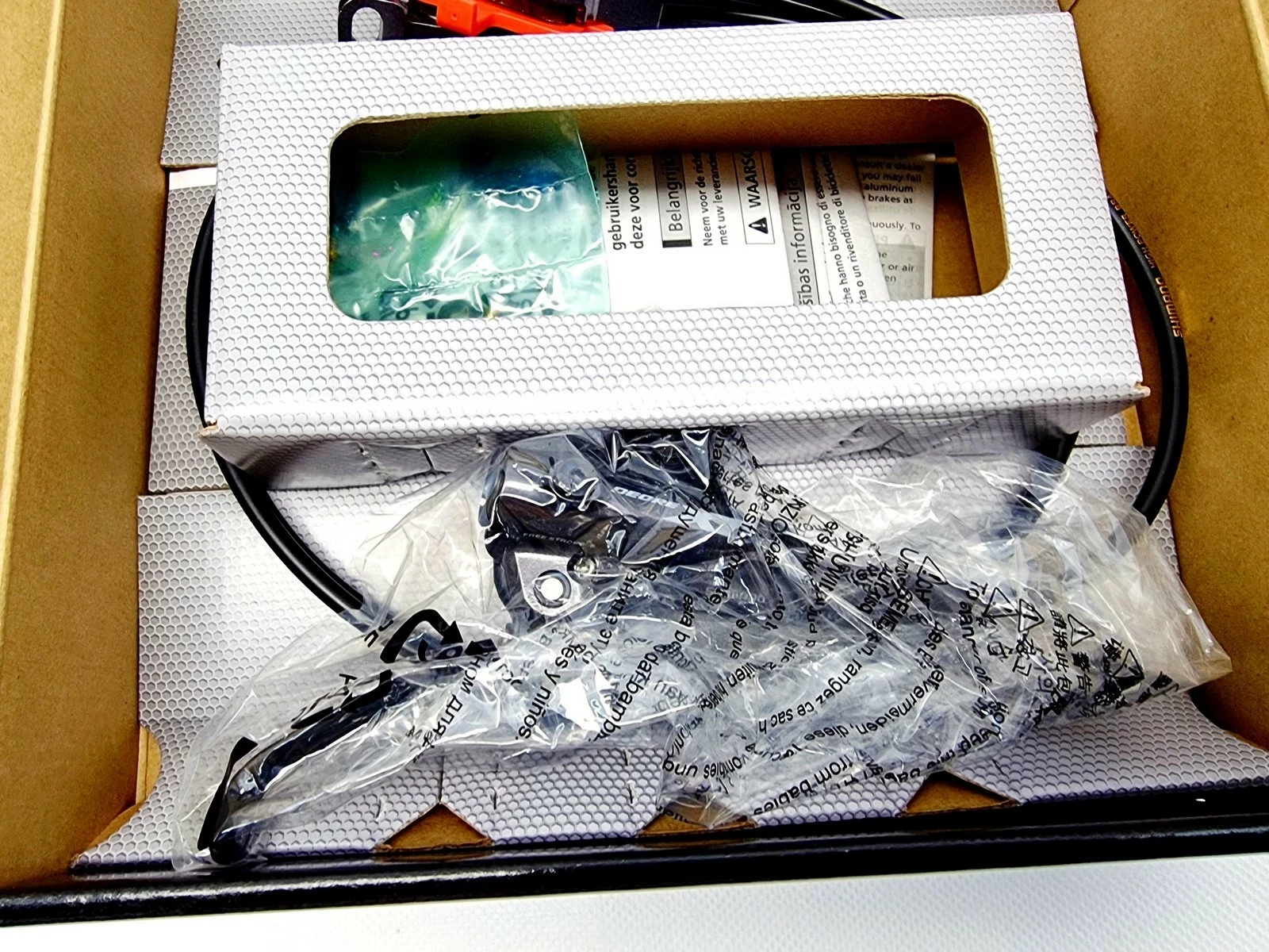 hamulec-tarczowy-hydrauliczny-shimano-xtbl-m8100-kod-producenta-xt-bl-m8100-l