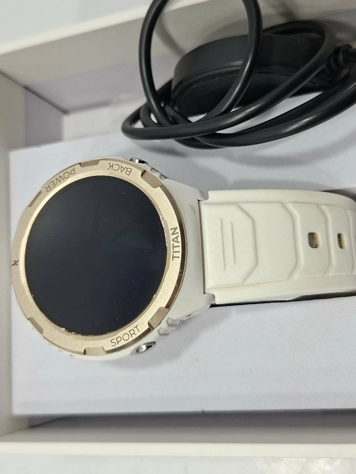 maxcom-fw100-titan-valkiria-stan-11323-2