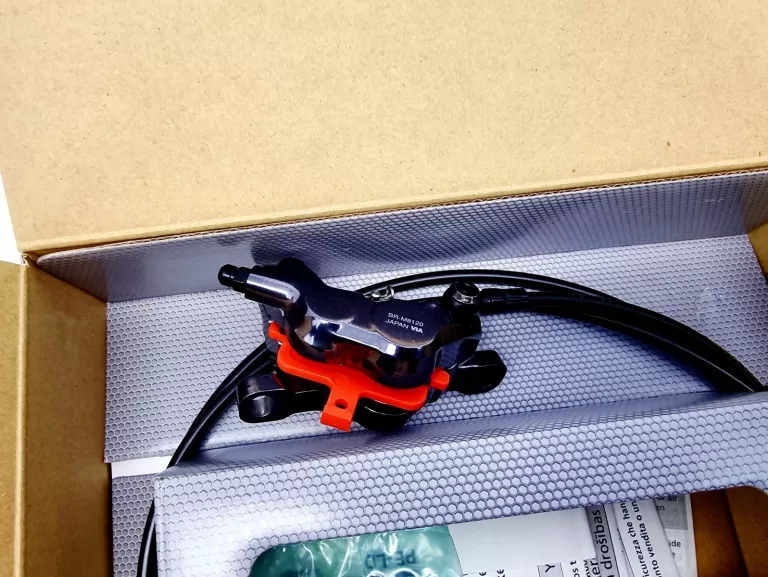 hamulec-tarczowy-hydrauliczny-shimano-xtbl-m8100-ean-gtin-4550170447373