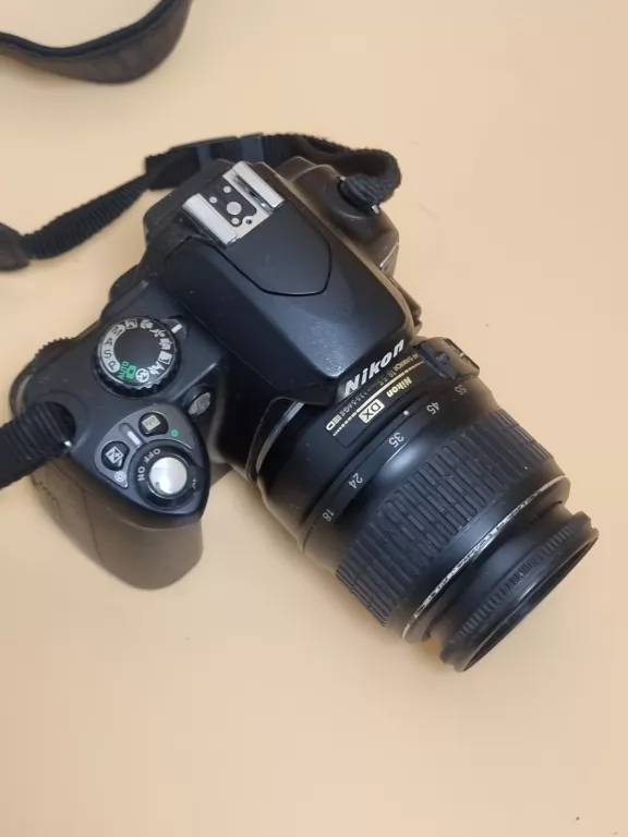 aparat-nikon-d40obiektyw-marka-248811-1939856