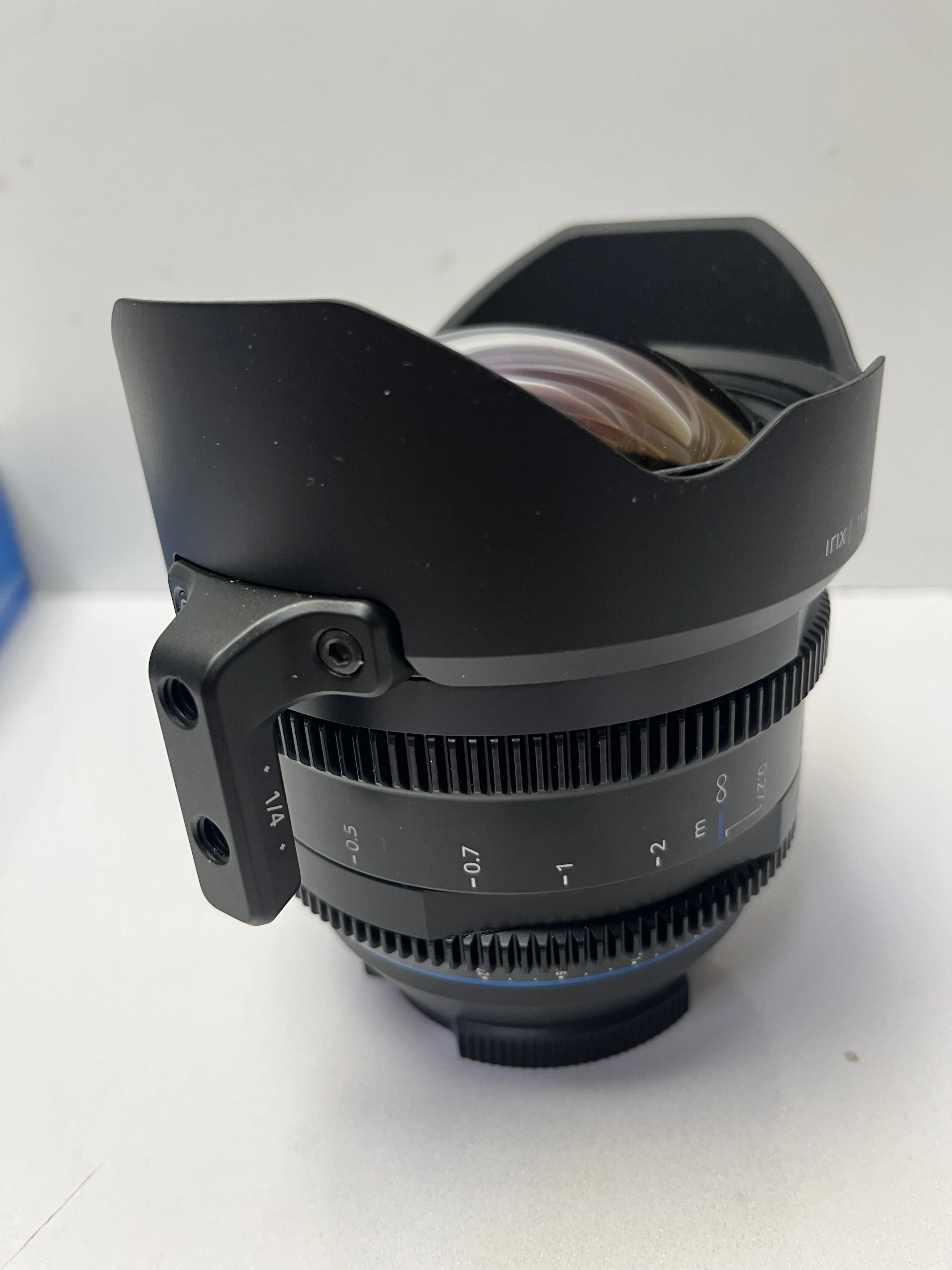 obiektyw-irix-l-mount-cine-11mm-t43-metric-przyslona-207058-287749