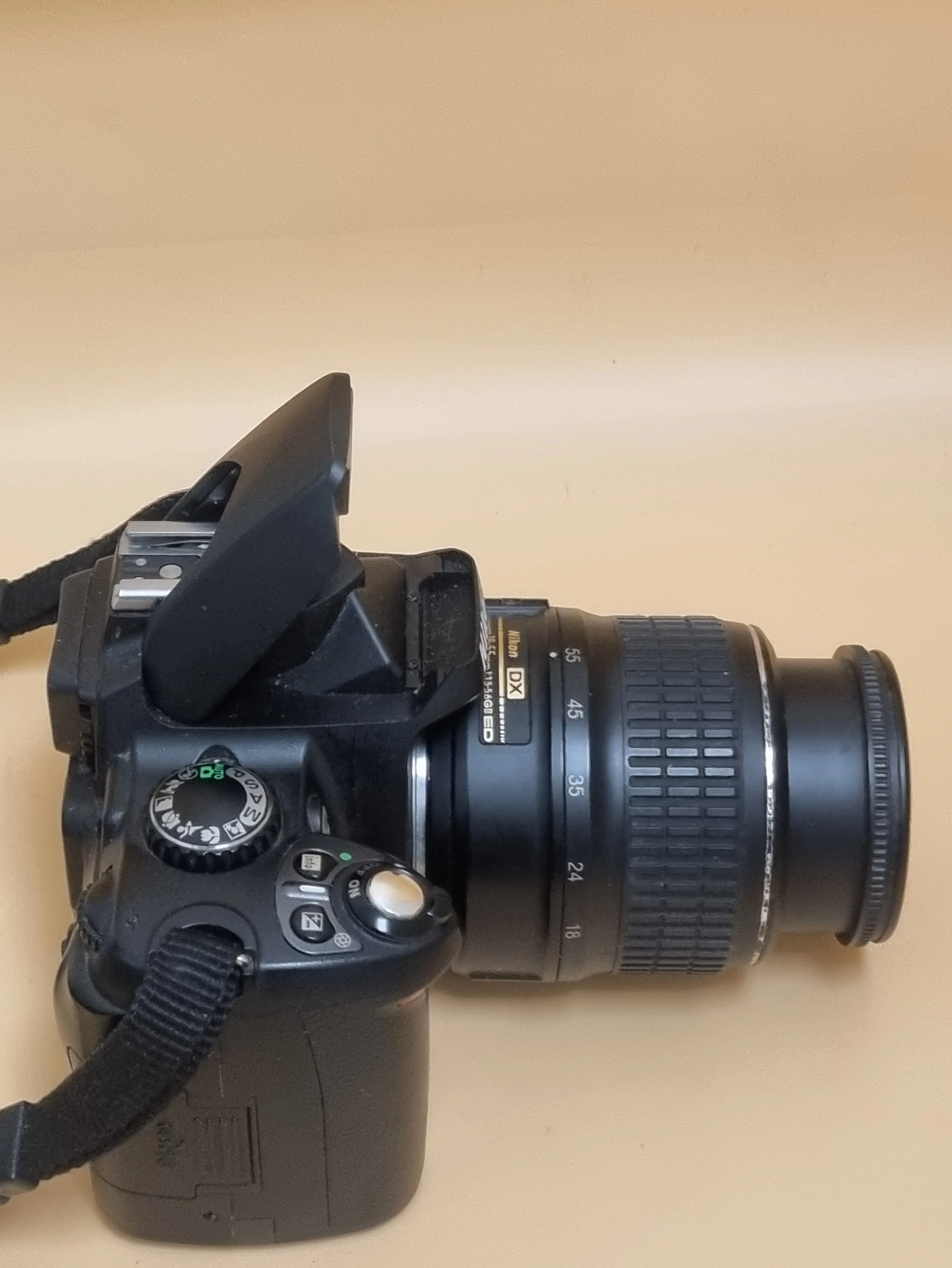 aparat-nikon-d40obiektyw-stan-11323-2