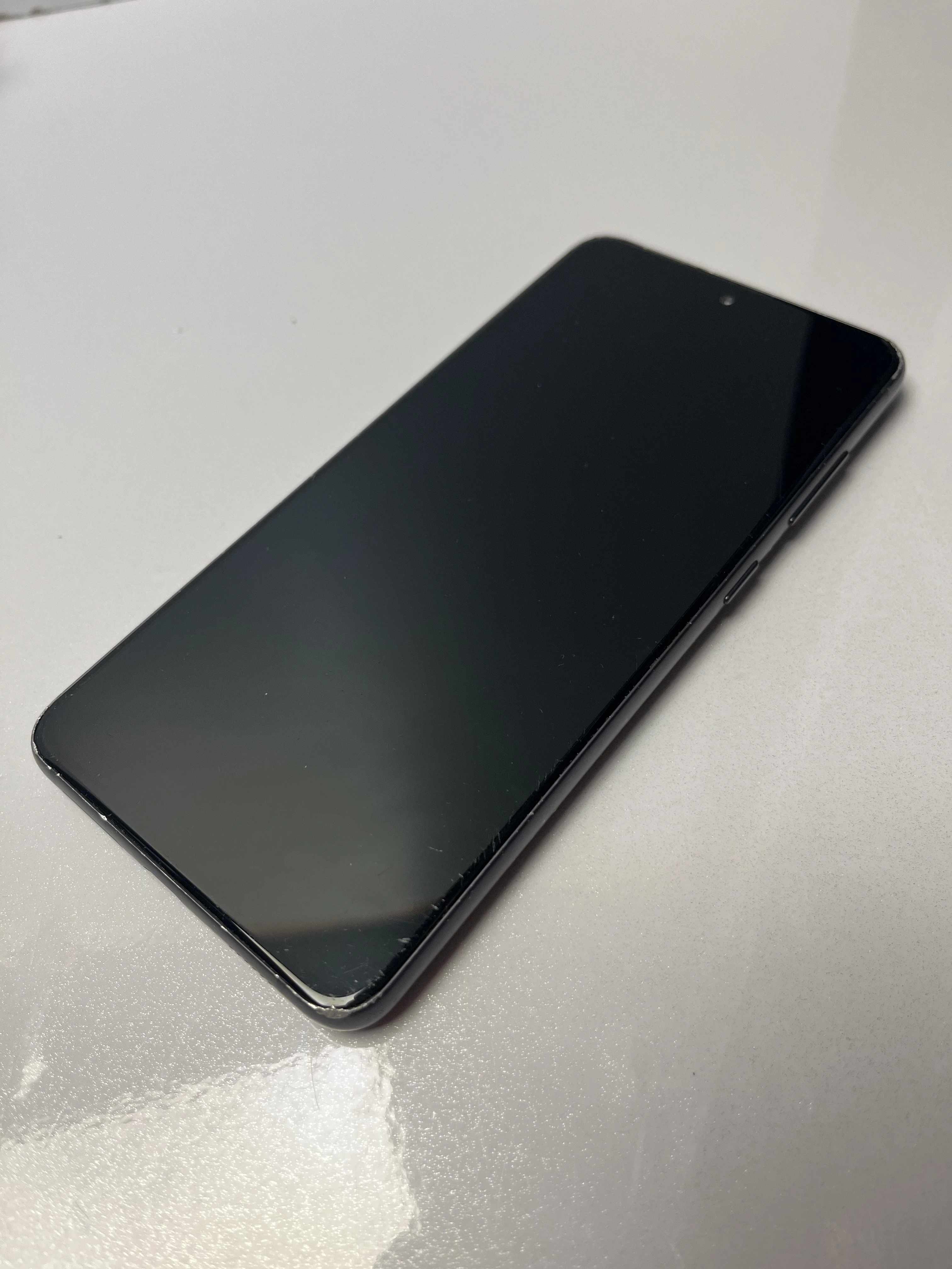 telefon-samsung-galaxy-s21-fe-6128gb-pamiec-ram-202865-214117