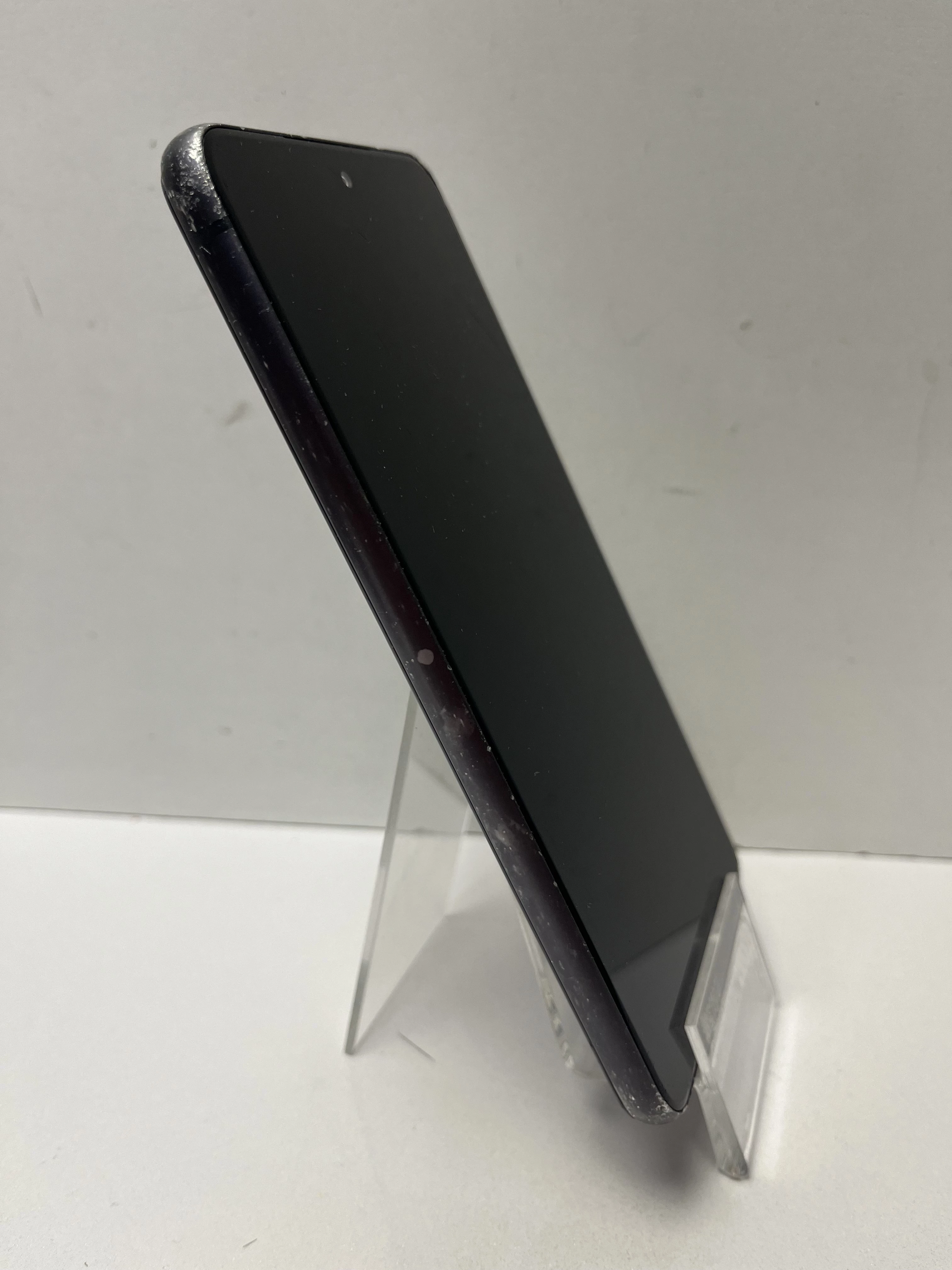 telefon-samsung-galaxy-s21-fe-6128gb-stan-11323-2