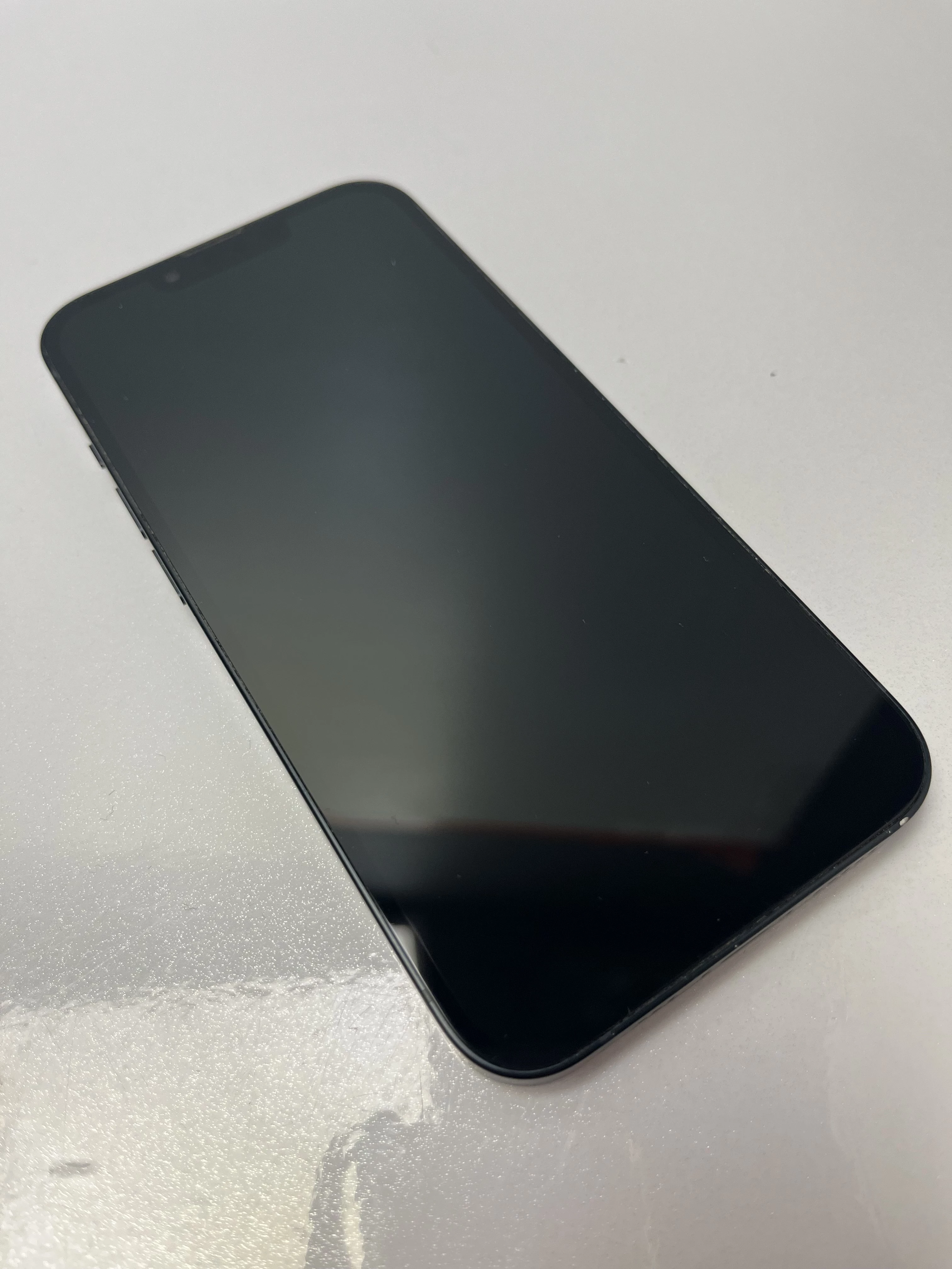 telefon-apple-iphone-13-128gb-78-bat-system-operacyjny-4388-7