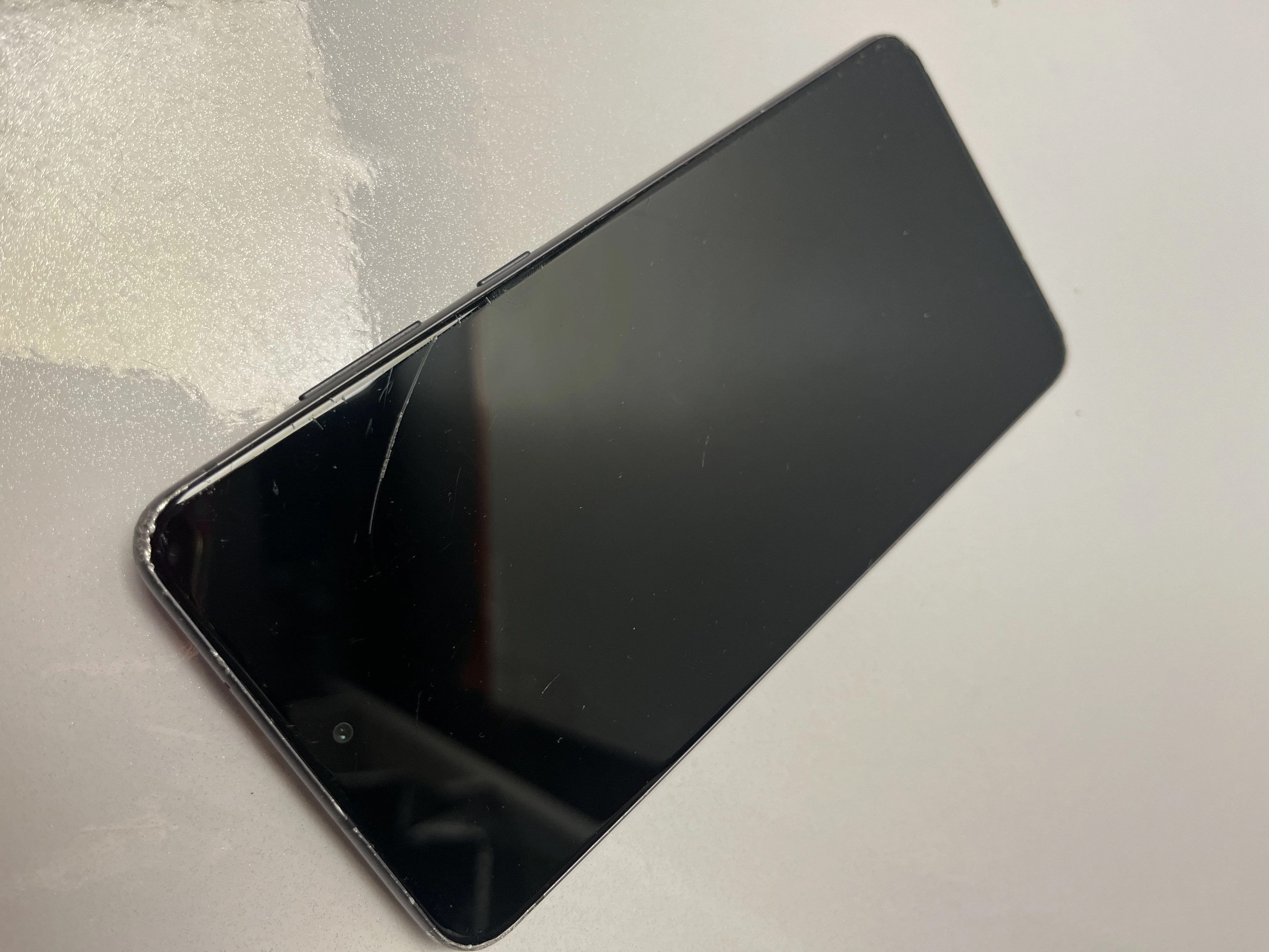 telefon-samsung-galaxy-s21-fe-6128gb-system-operacyjny-4388-1