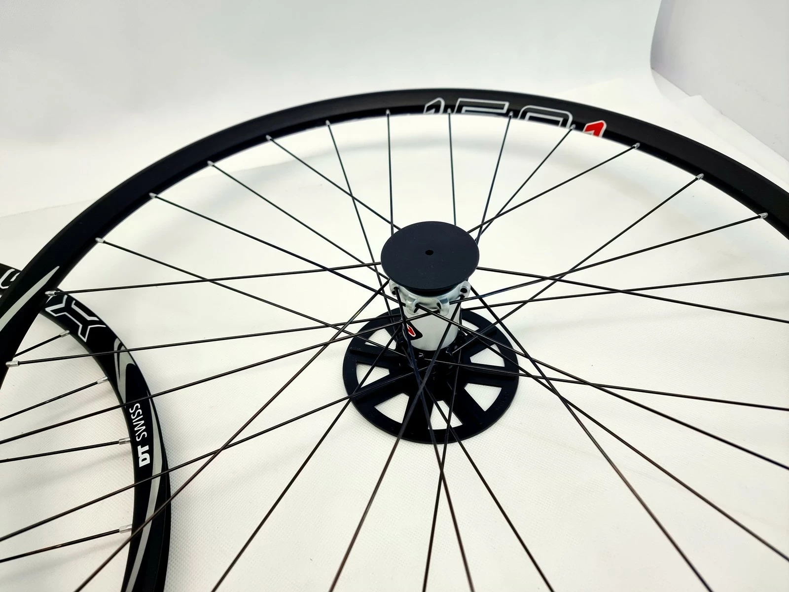 kola-dt-swiss-370-straightpull-xm1501-25mm-275-1685g-liczba-szprych-127971-1