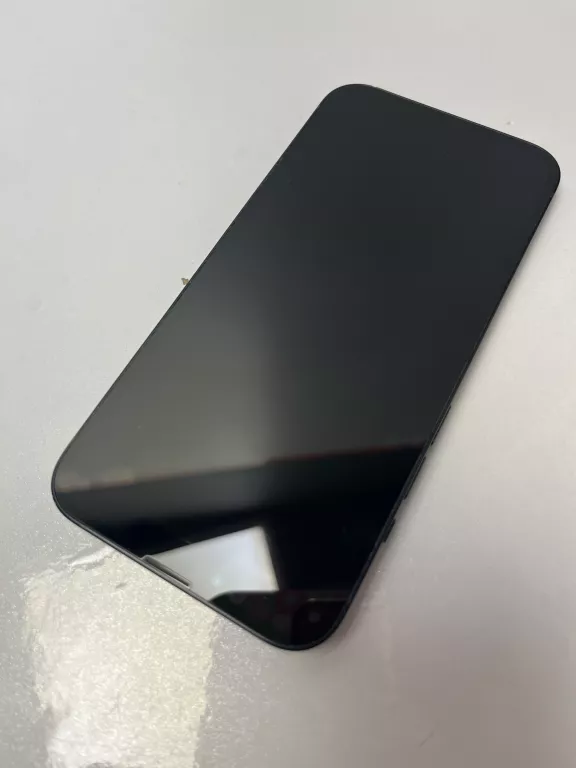 telefon-apple-iphone-13-128gb-78-bat-pamiec-ram-202865-214121